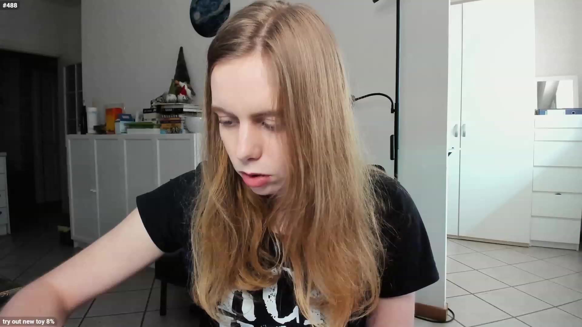 Gallery image thumbnail from Personage's myfreecams stream on, 04/13/2023, 14:24 image 2 of 20