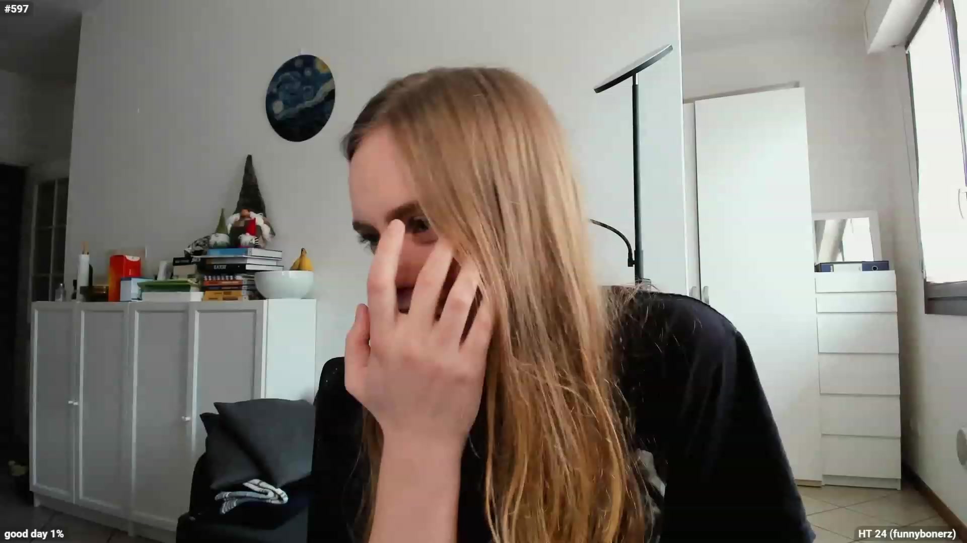 Gallery image thumbnail from Personage's myfreecams stream on, 04/17/2023, 14:40 image 7 of 20