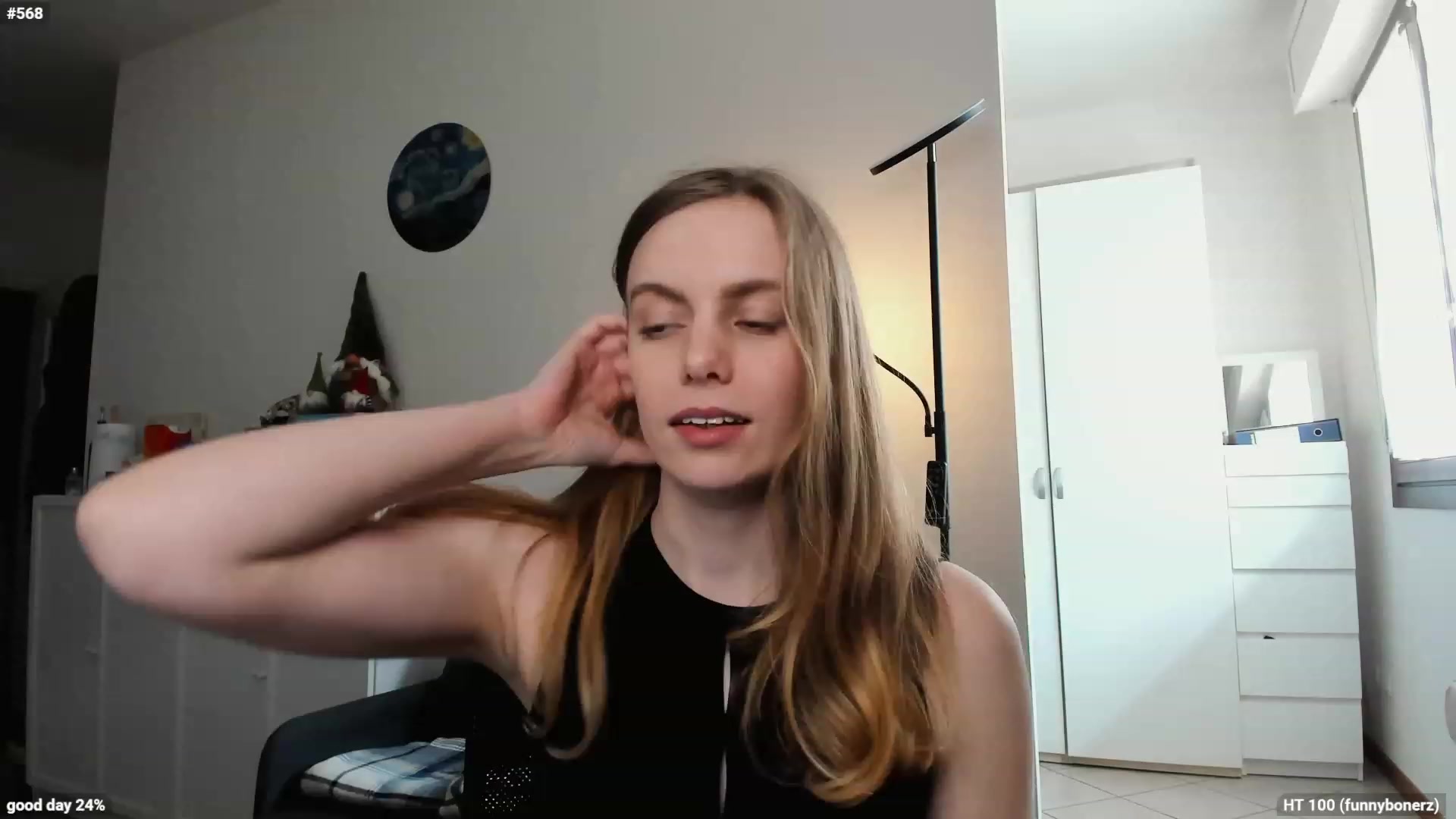 Gallery image thumbnail from Personage's myfreecams stream on, 04/18/2023, 14:03 image 17 of 20