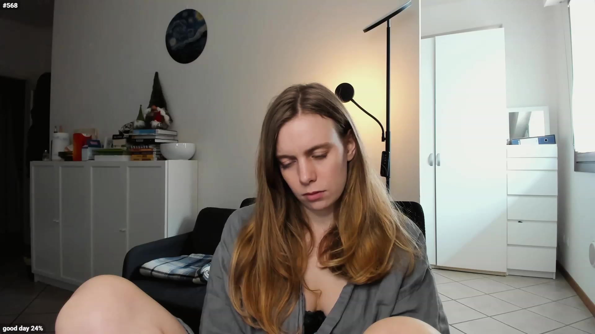 Gallery image thumbnail from Personage's myfreecams stream on, 04/18/2023, 15:21 image 11 of 20