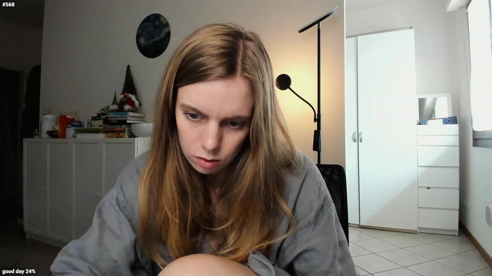 Gallery image thumbnail from Personage's myfreecams stream on, 04/18/2023, 15:21 image 14 of 20