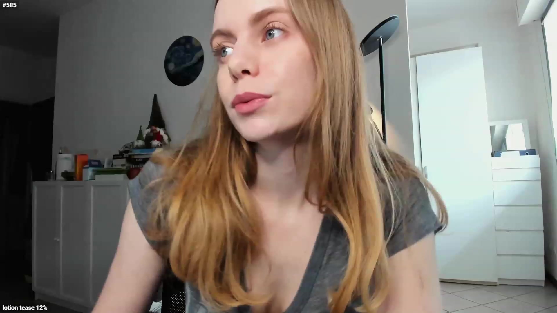 Gallery image thumbnail from Personage's myfreecams stream on, 04/19/2023, 14:36 image 19 of 20