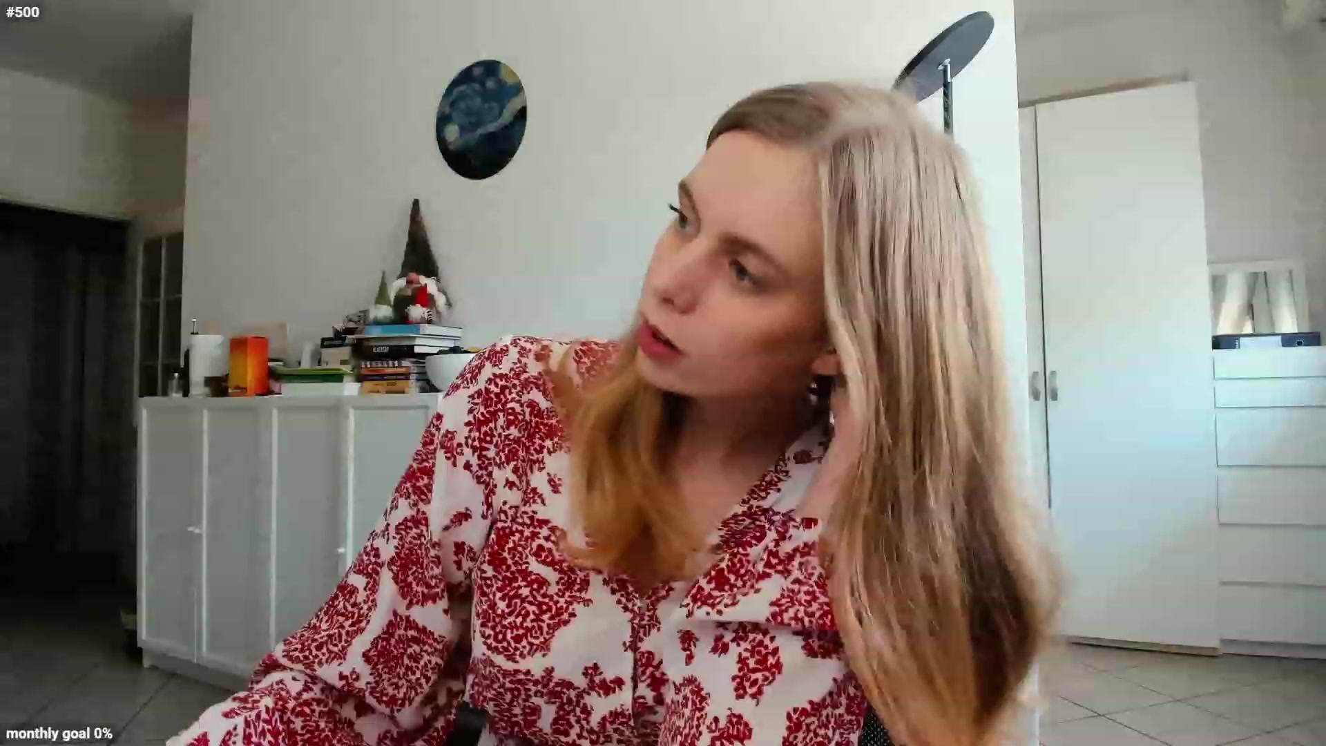 Gallery image thumbnail from Personage's myfreecams stream on, 04/21/2023, 12:08 image 11 of 20
