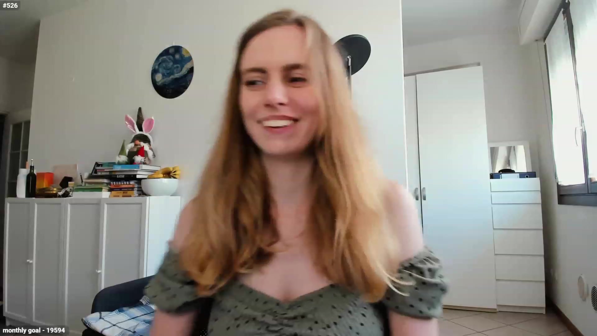 Gallery image thumbnail from Personage's myfreecams stream on, 04/26/2023, 14:51 image 18 of 20