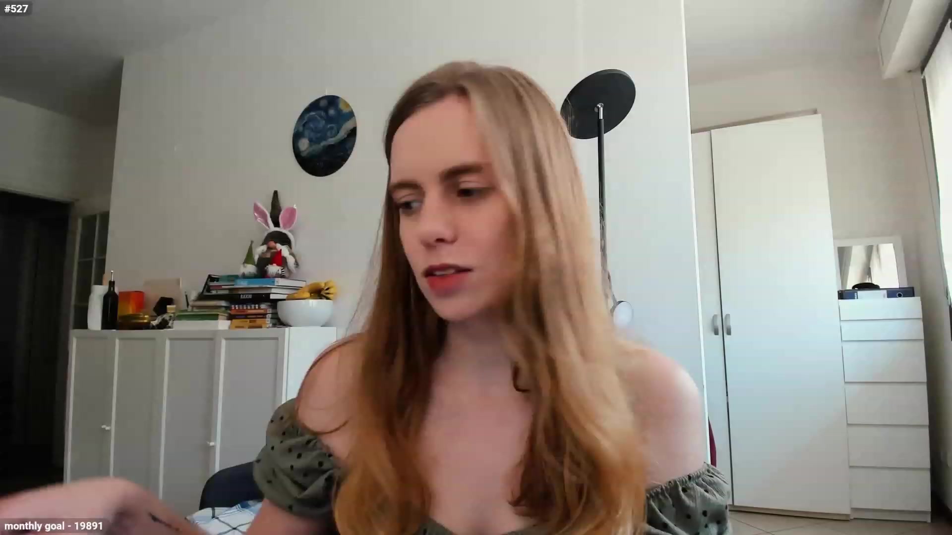 Gallery image thumbnail from Personage's myfreecams stream on, 04/26/2023, 14:51 image 2 of 20