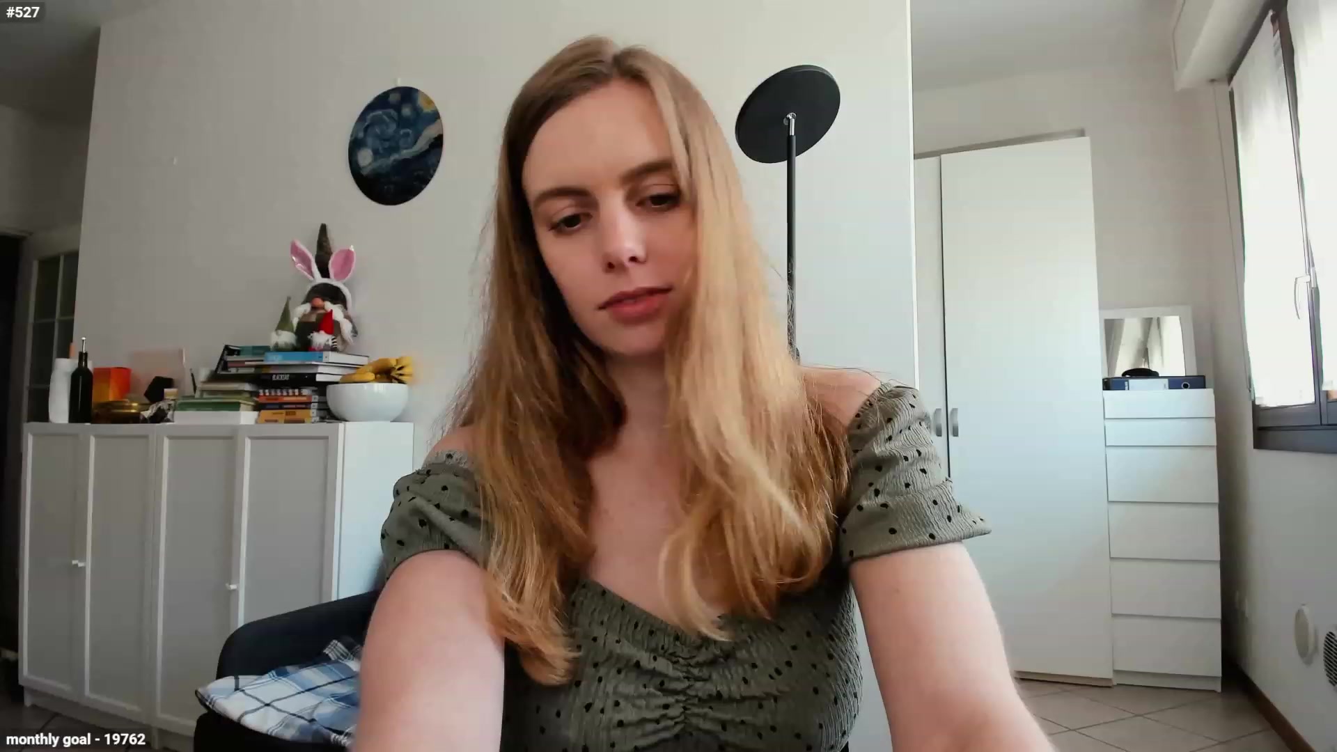 Gallery image thumbnail from Personage's myfreecams stream on, 04/26/2023, 14:51 image 12 of 20