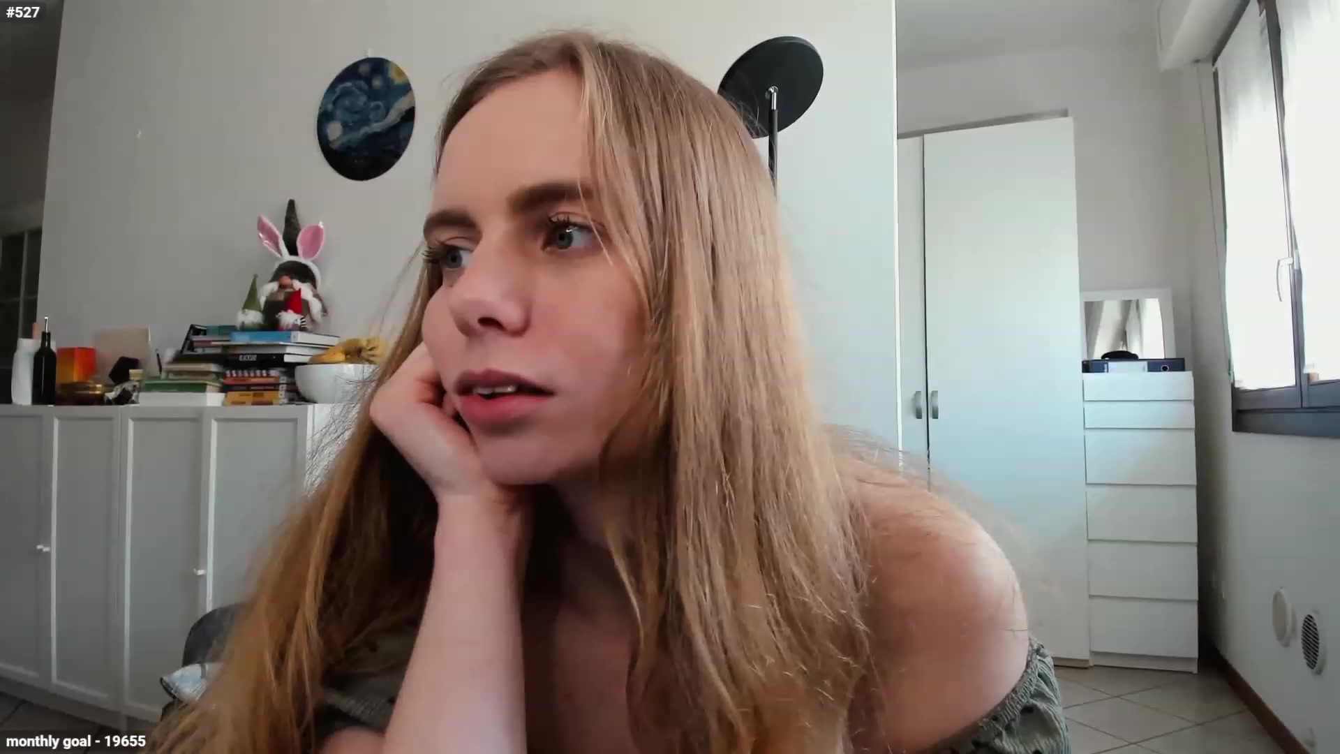 Gallery image thumbnail from Personage's myfreecams stream on, 04/26/2023, 14:51 image 15 of 20