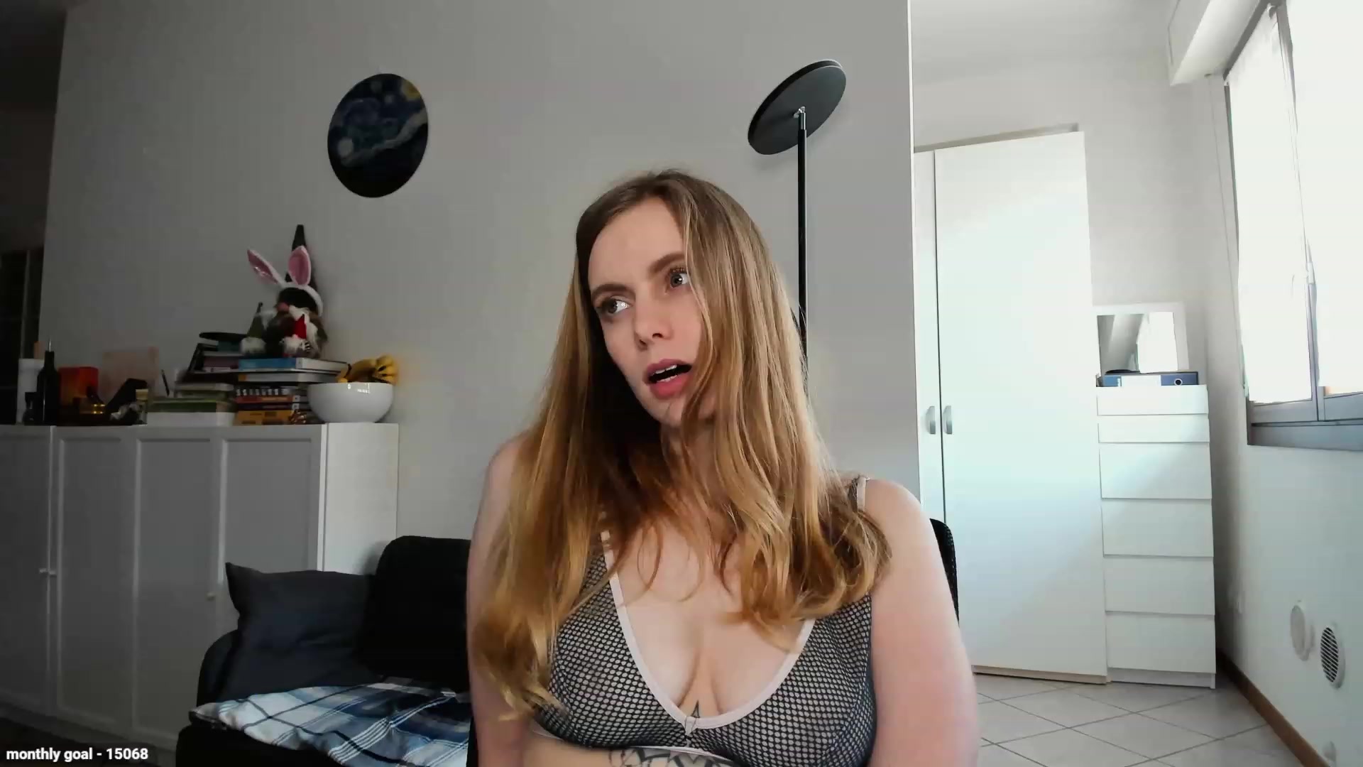 Gallery image thumbnail from Personage's myfreecams stream on, 04/27/2023, 15:23 image 14 of 20