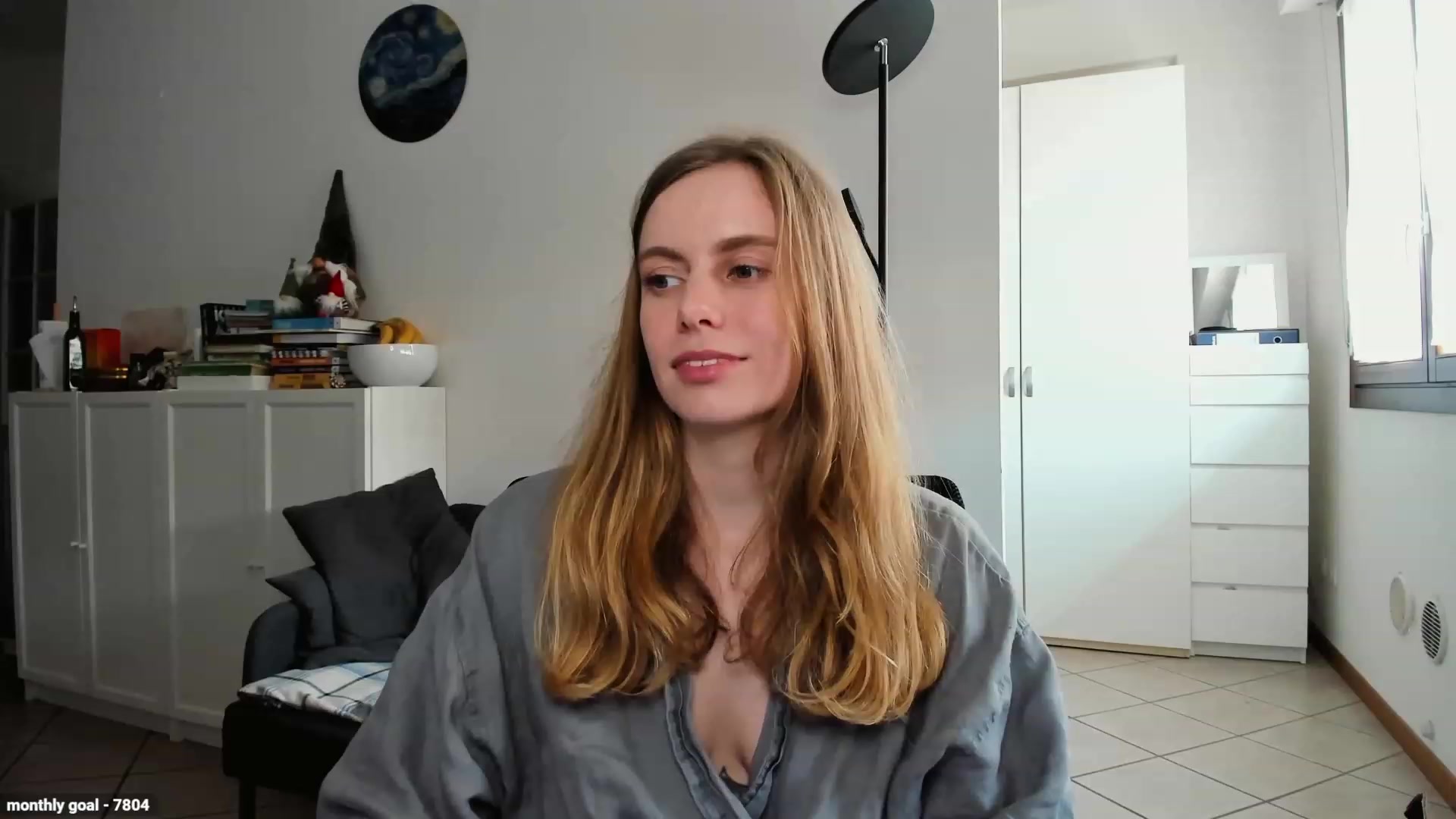 Gallery image thumbnail from Personage's myfreecams stream on, 04/28/2023, 15:36 image 1 of 20