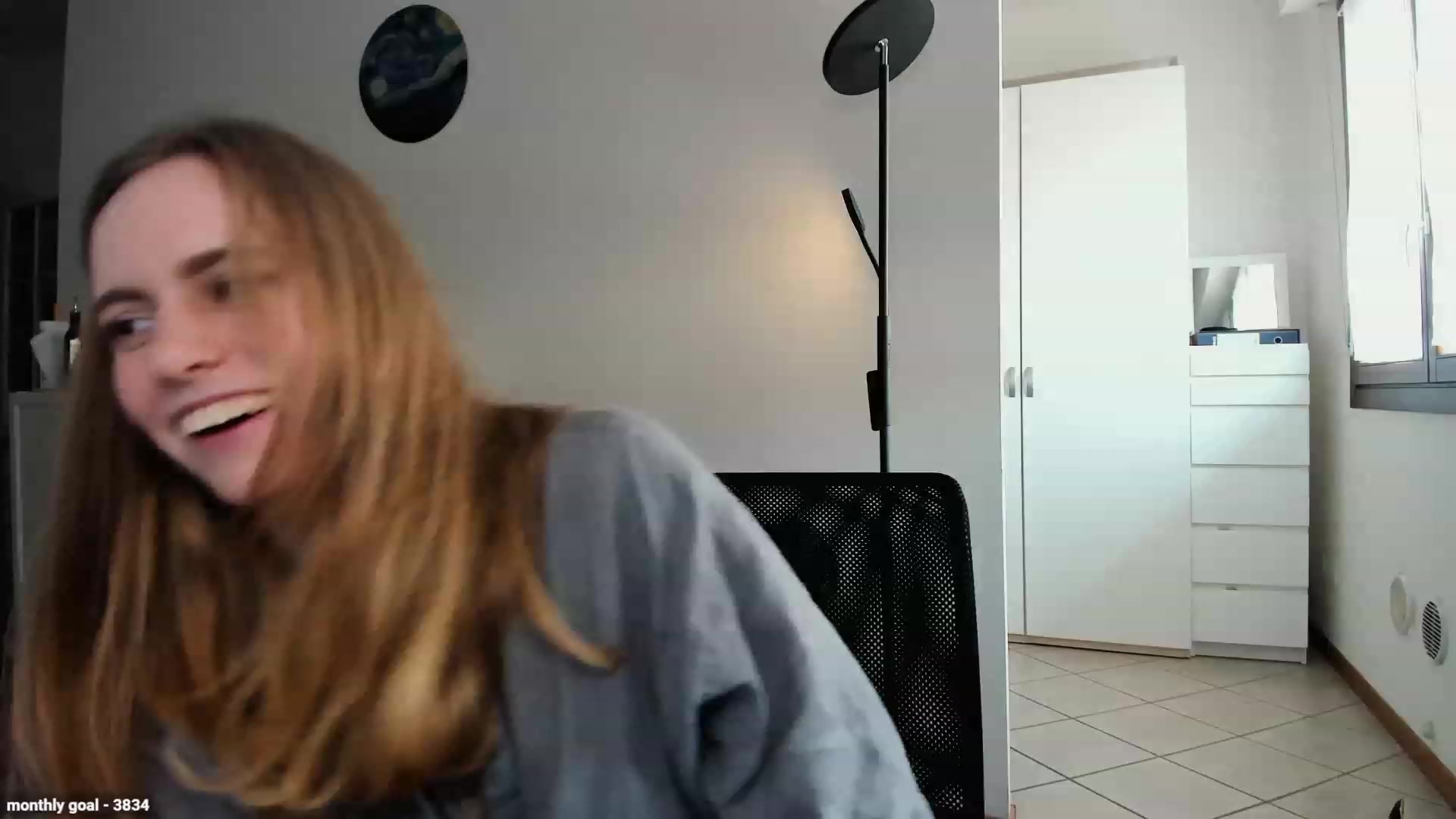 Gallery image thumbnail from Personage's myfreecams stream on, 04/28/2023, 15:36 image 12 of 20