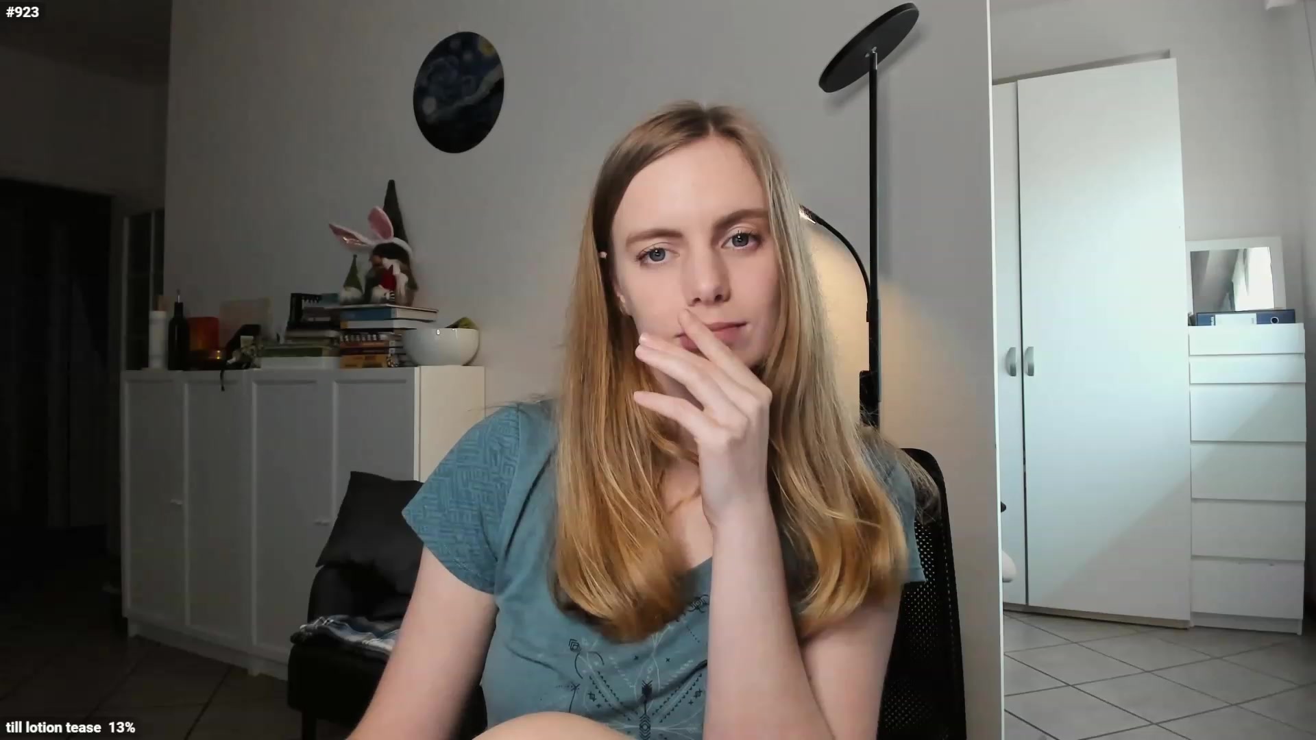 Gallery image thumbnail from Personage's myfreecams stream on, 05/02/2023, 15:22 image 15 of 20