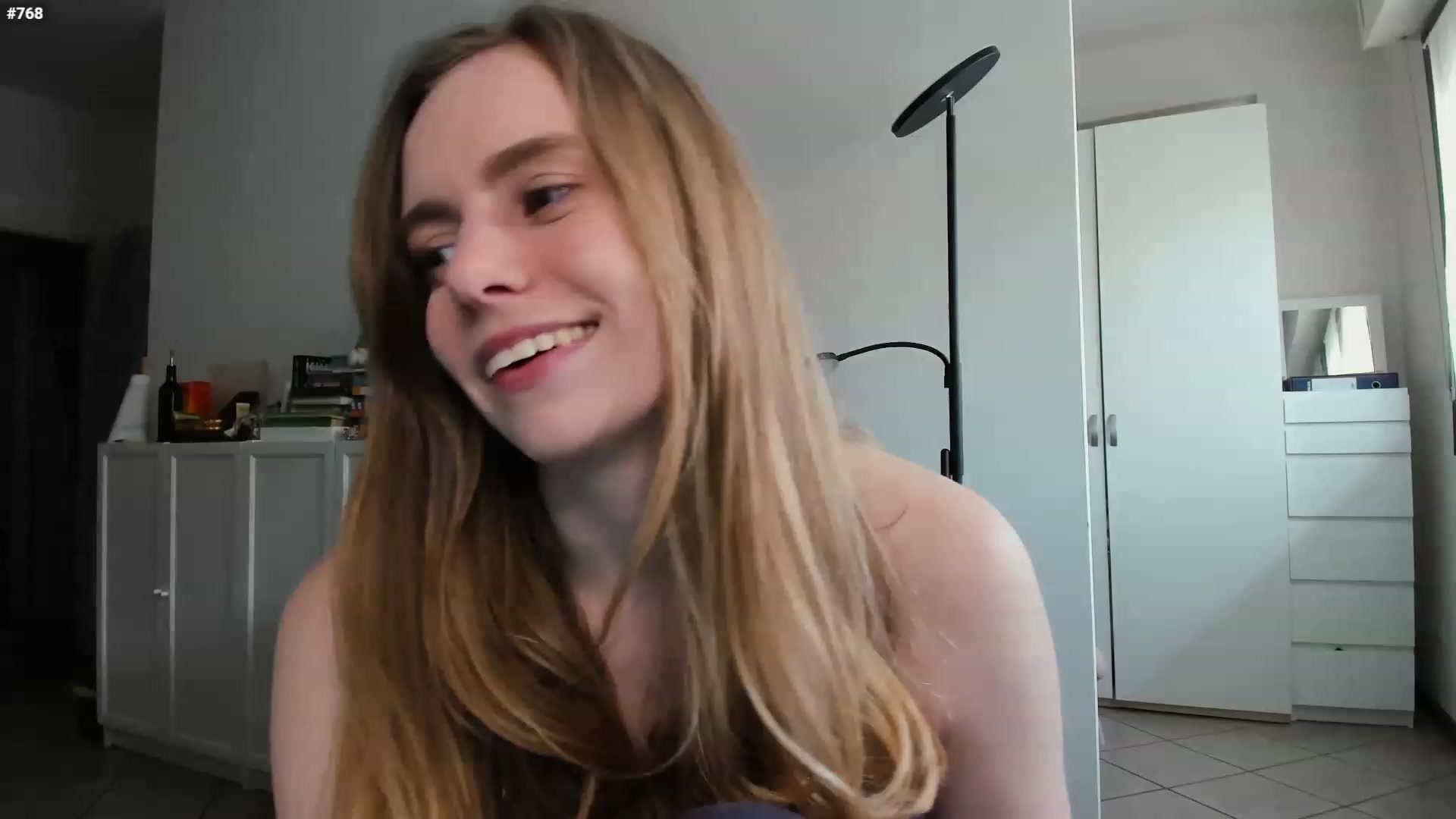 Gallery image thumbnail from Personage's myfreecams stream on, 05/03/2023, 15:14 image 20 of 20