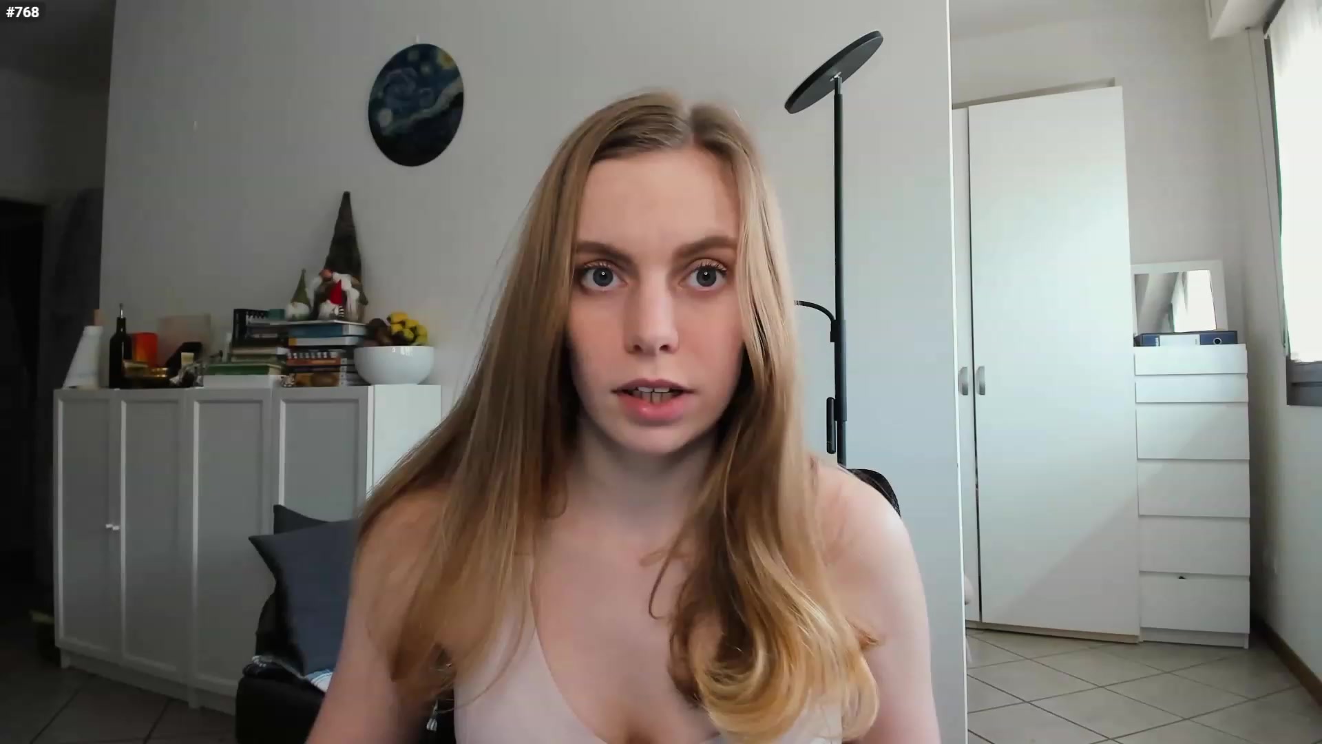 Gallery image thumbnail from Personage's myfreecams stream on, 05/03/2023, 15:14 image 3 of 20