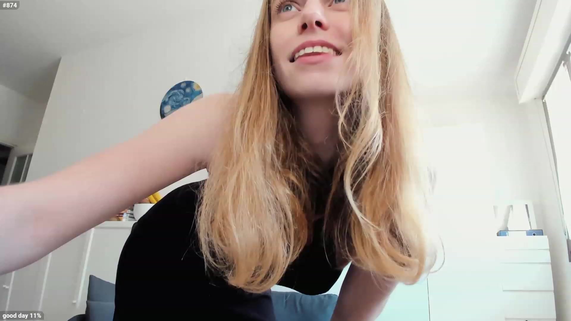 Gallery image thumbnail from Personage's myfreecams stream on, 05/04/2023, 12:29 image 14 of 20