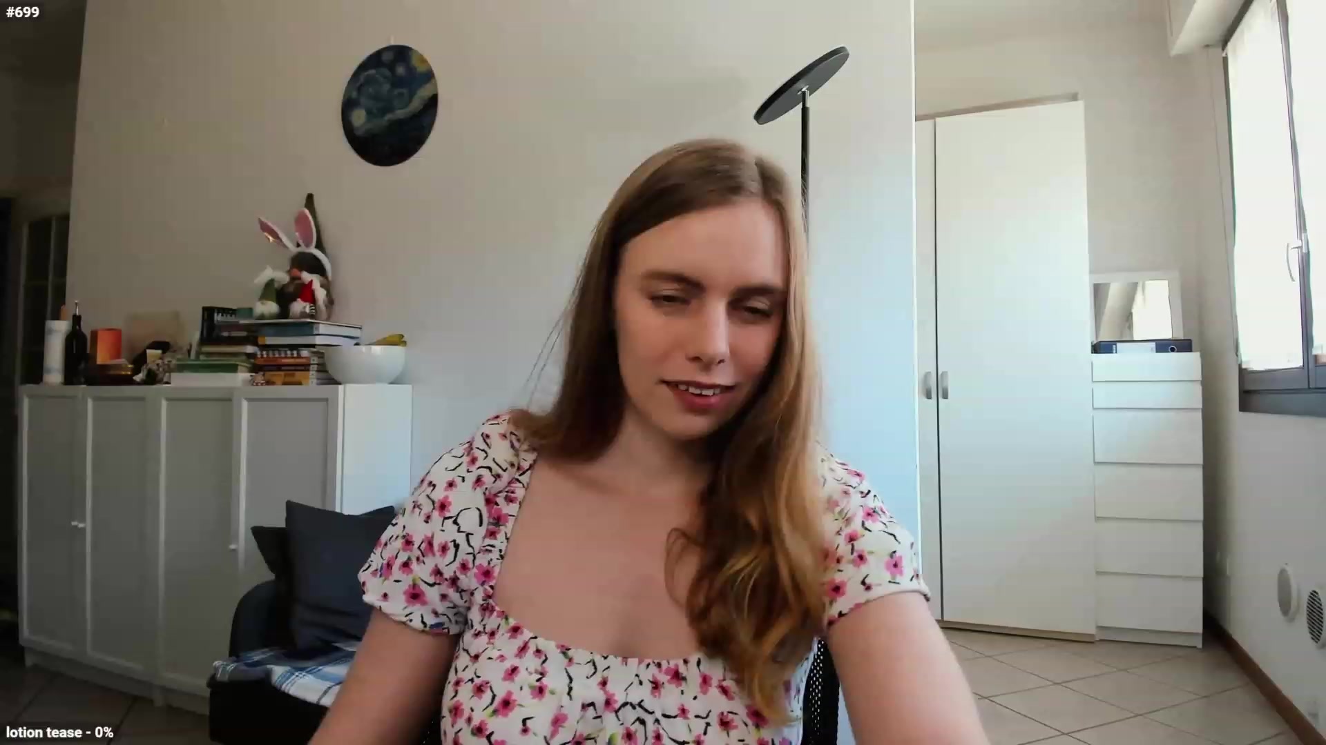Gallery image thumbnail from Personage's myfreecams stream on, 05/06/2023, 13:06 image 4 of 20