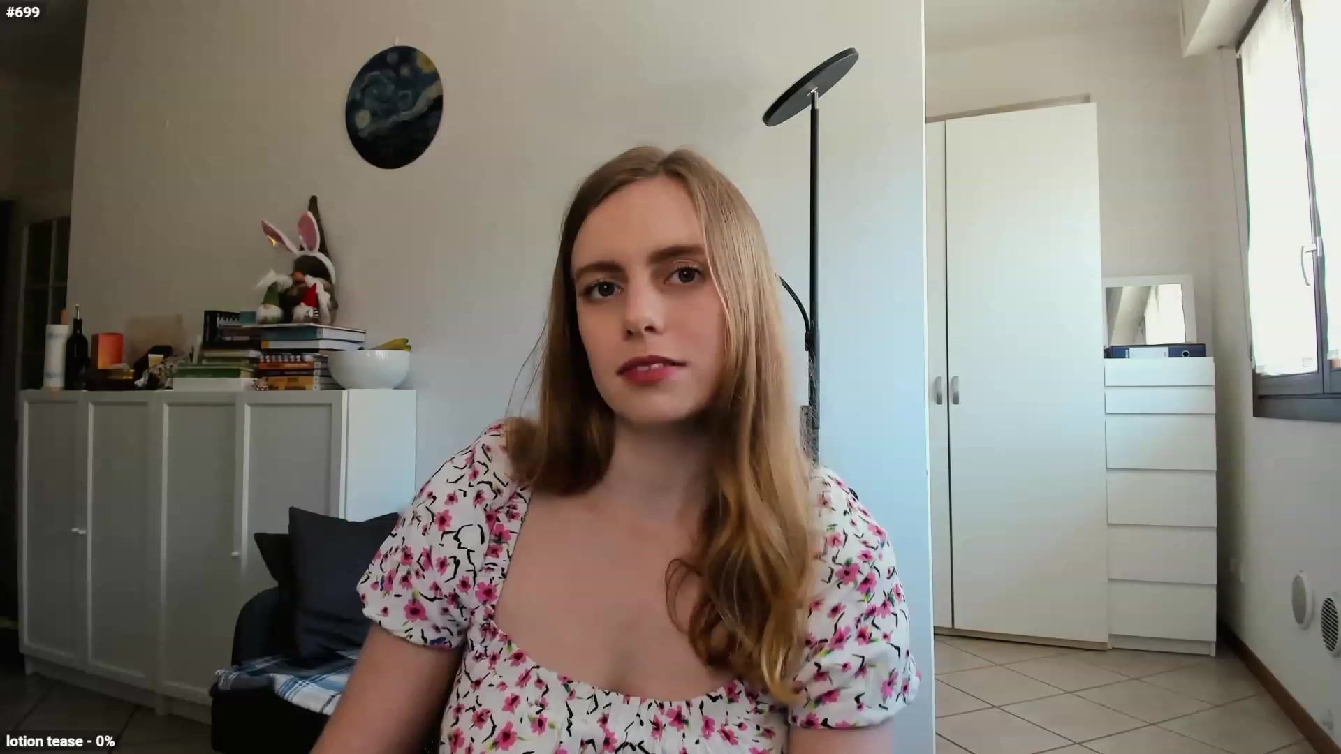 Gallery image thumbnail from Personage's myfreecams stream on, 05/06/2023, 13:06 image 6 of 20