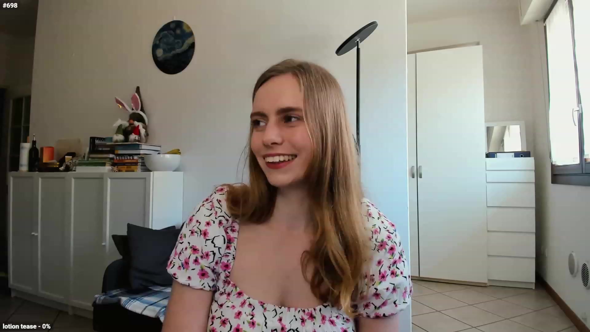 Gallery image thumbnail from Personage's myfreecams stream on, 05/06/2023, 13:06 image 7 of 20