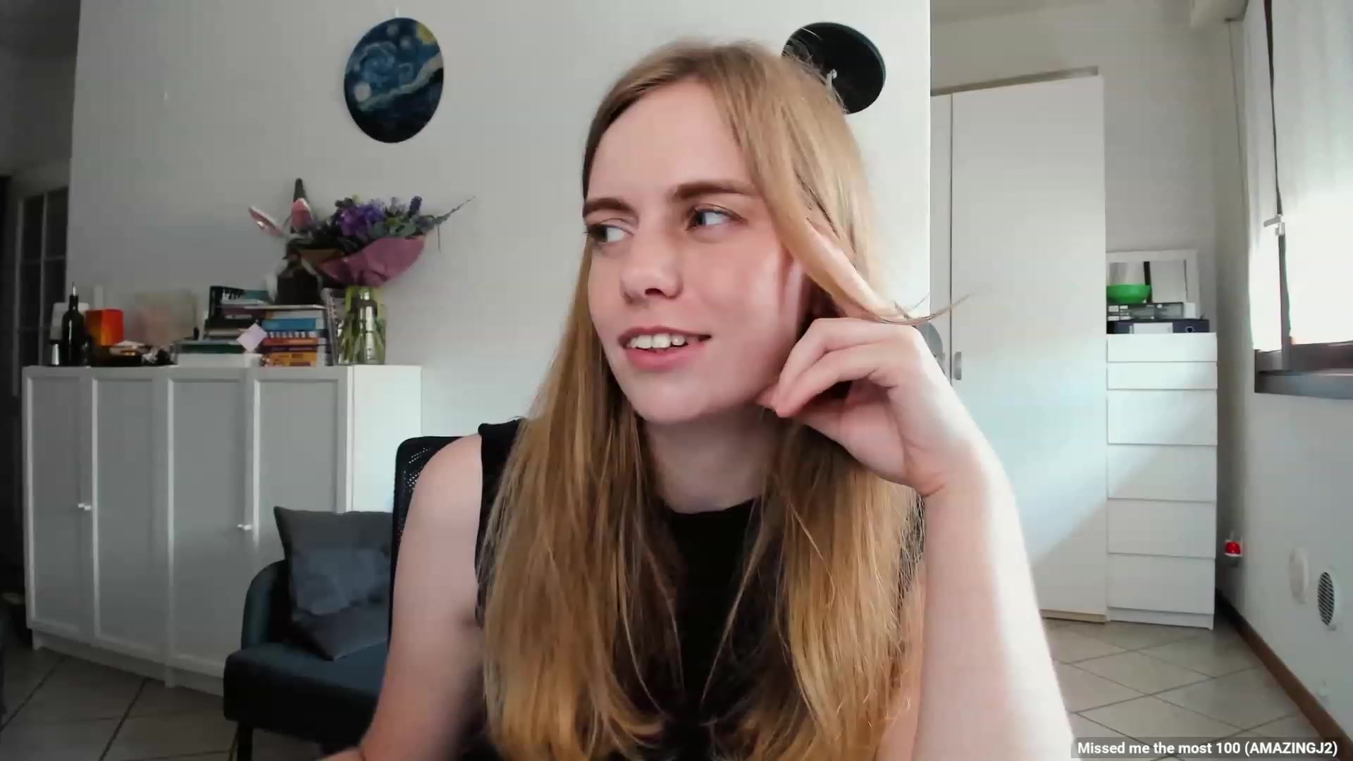 Gallery image thumbnail from Personage's myfreecams stream on, 06/30/2023, 14:12 image 11 of 20