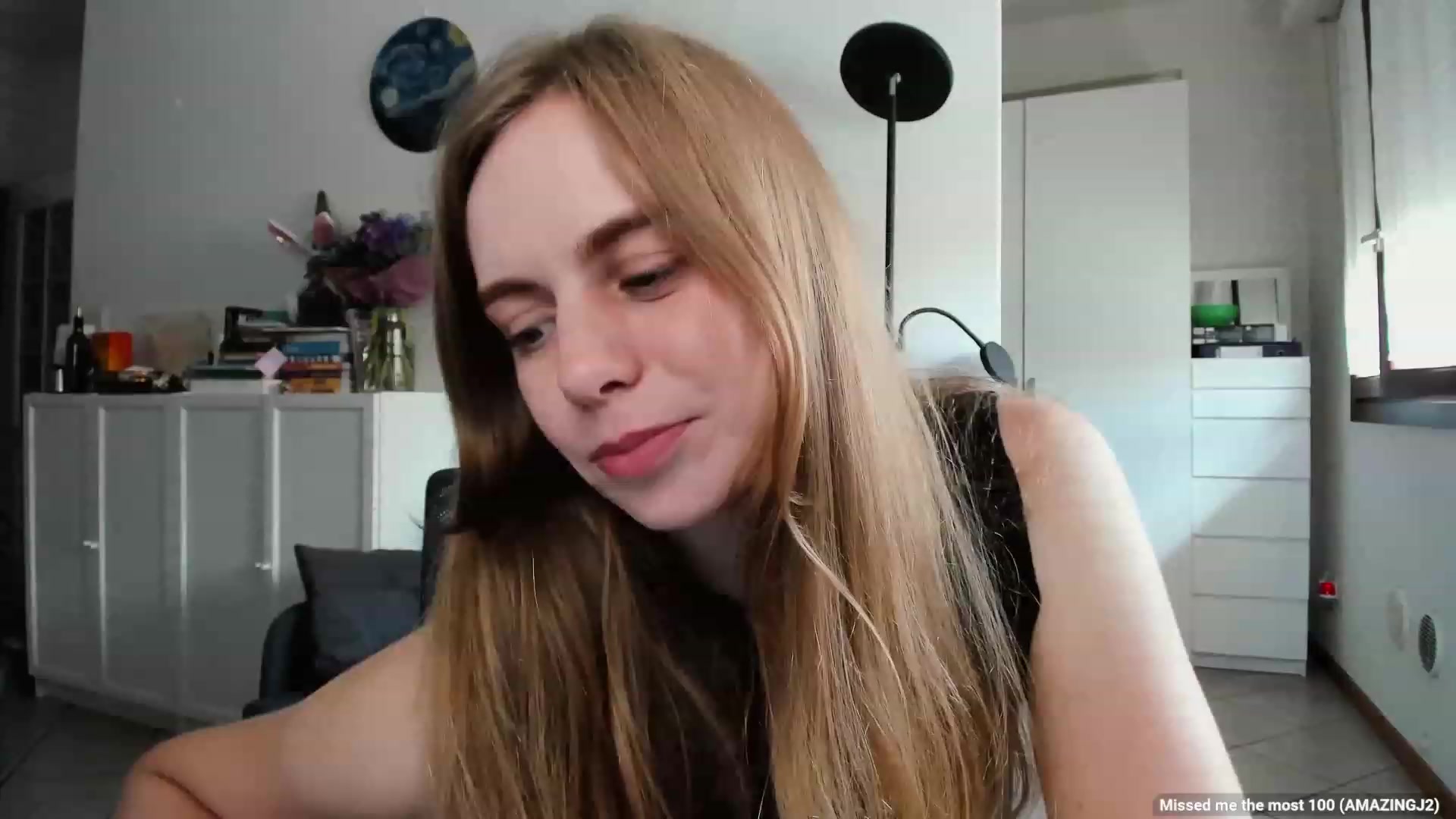 Gallery image thumbnail from Personage's myfreecams stream on, 06/30/2023, 14:12 image 10 of 20