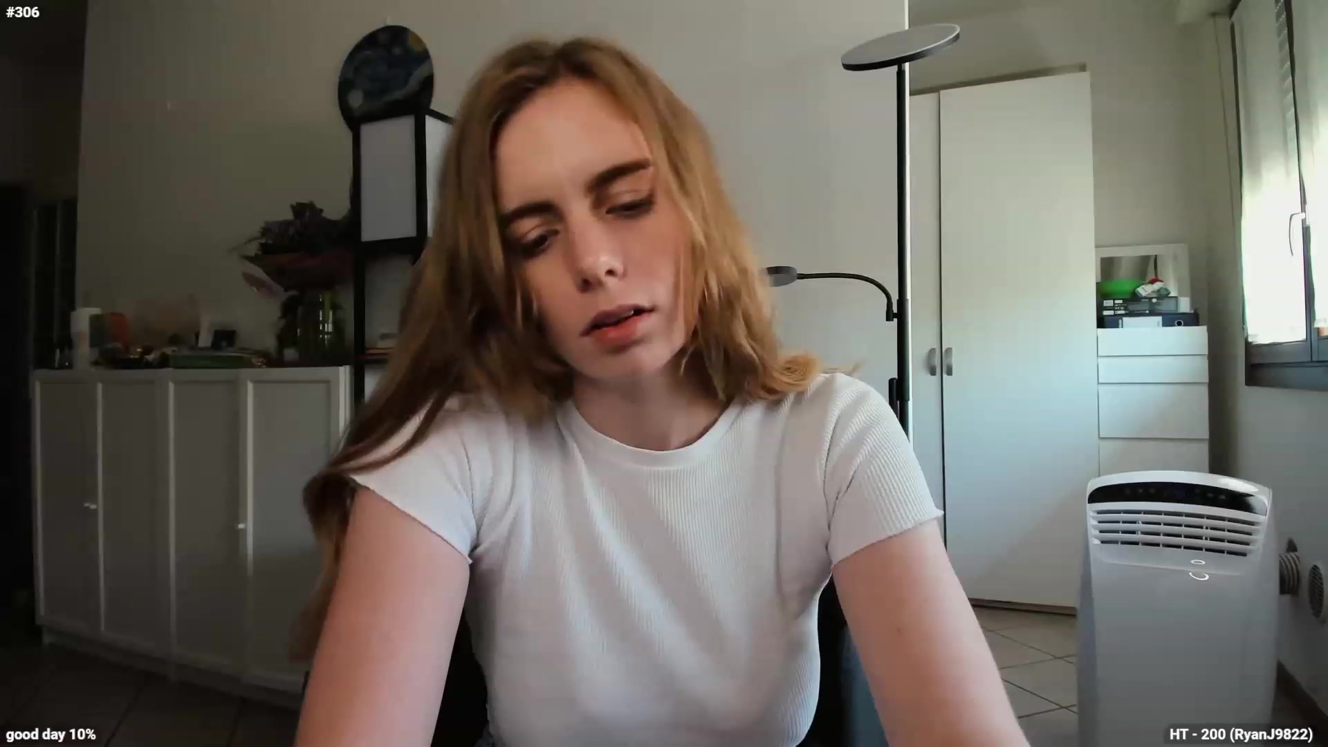 Gallery image thumbnail from Personage's myfreecams stream on, 07/06/2023, 13:00 image 20 of 20