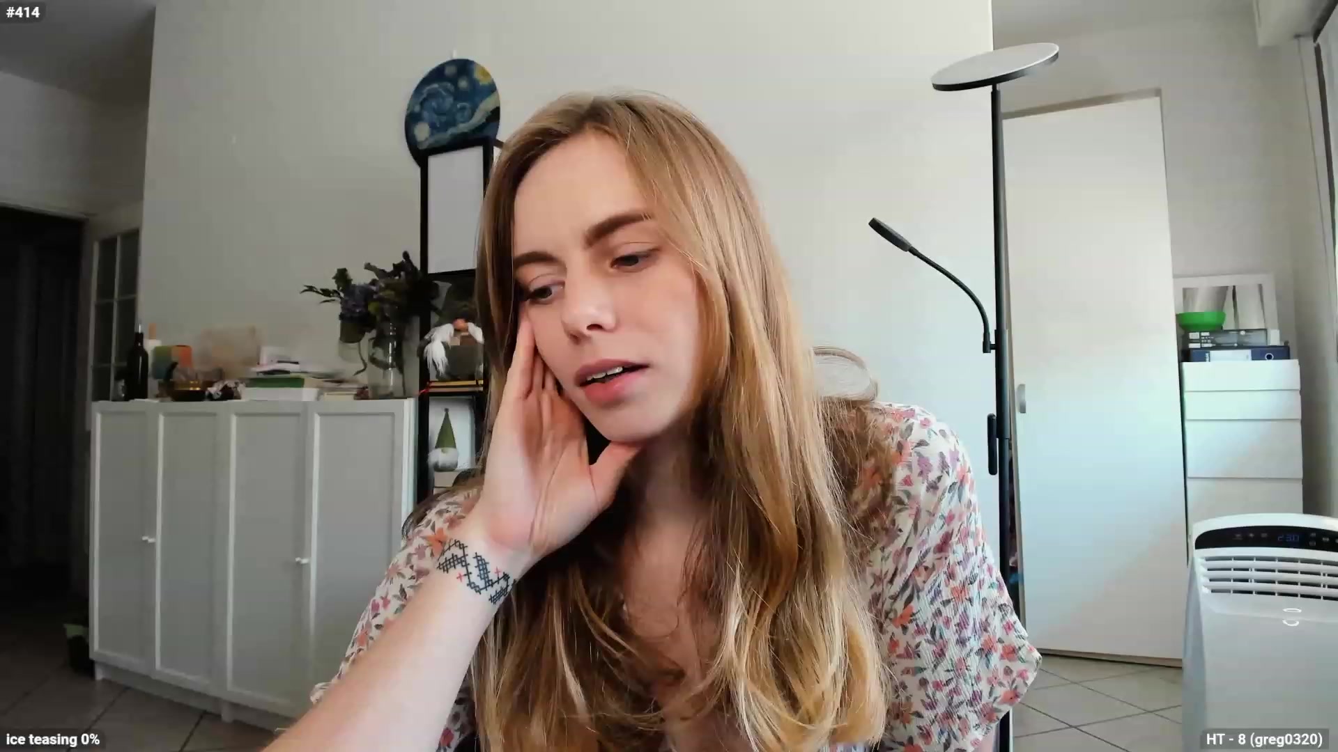 Gallery image thumbnail from Personage's myfreecams stream on, 07/09/2023, 13:19 image 5 of 20