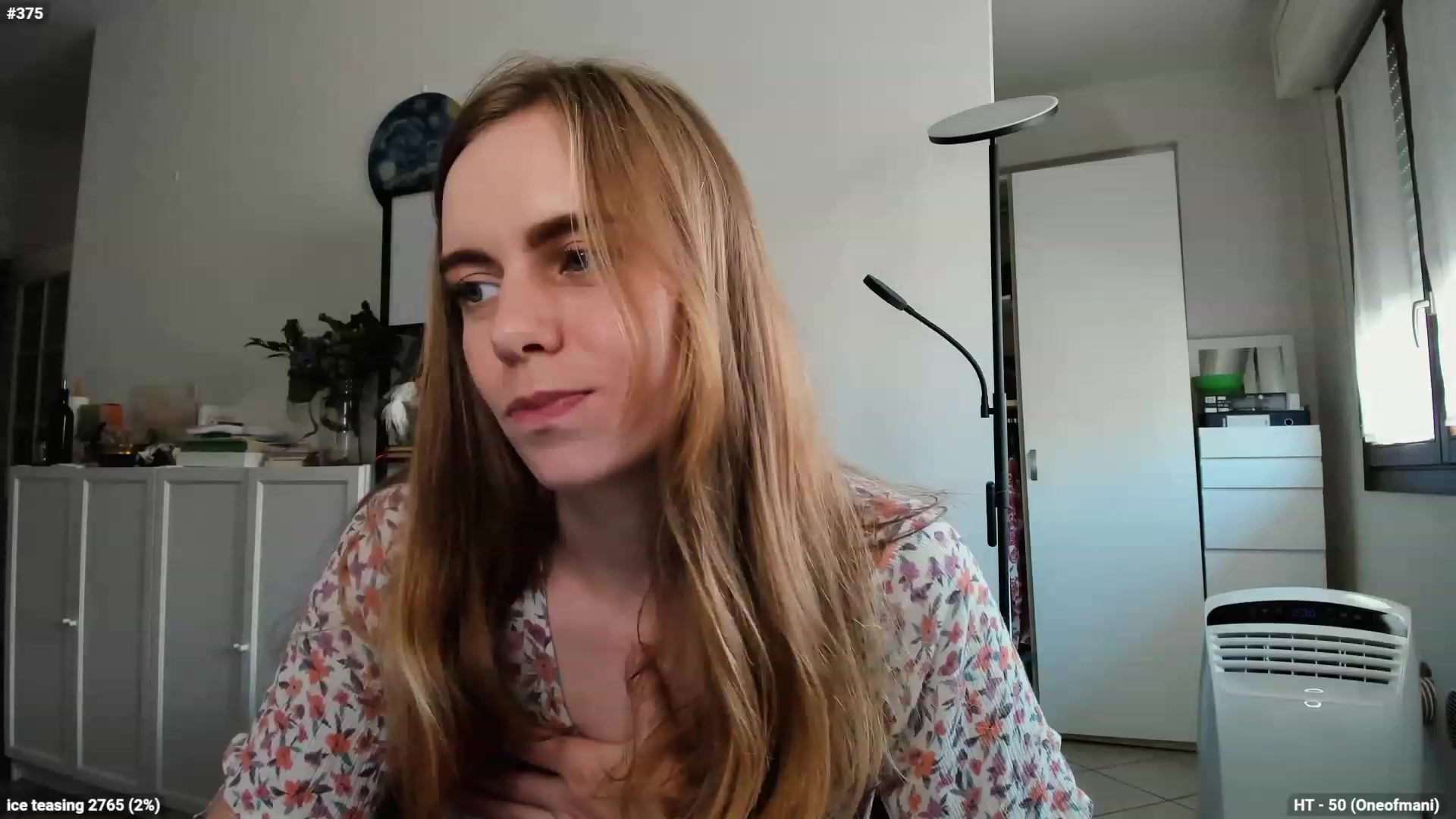Gallery image thumbnail from Personage's myfreecams stream on, 07/09/2023, 15:05 image 6 of 20