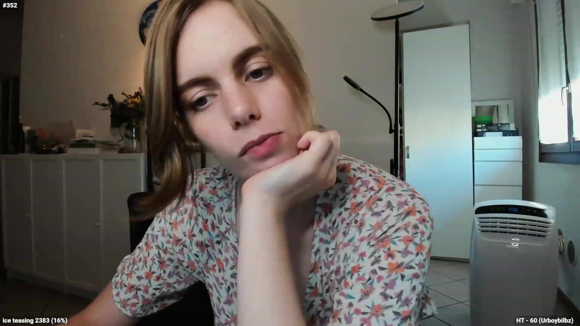 Gallery image thumbnail from Personage's myfreecams stream on, 07/09/2023, 16:05 image 3 of 20