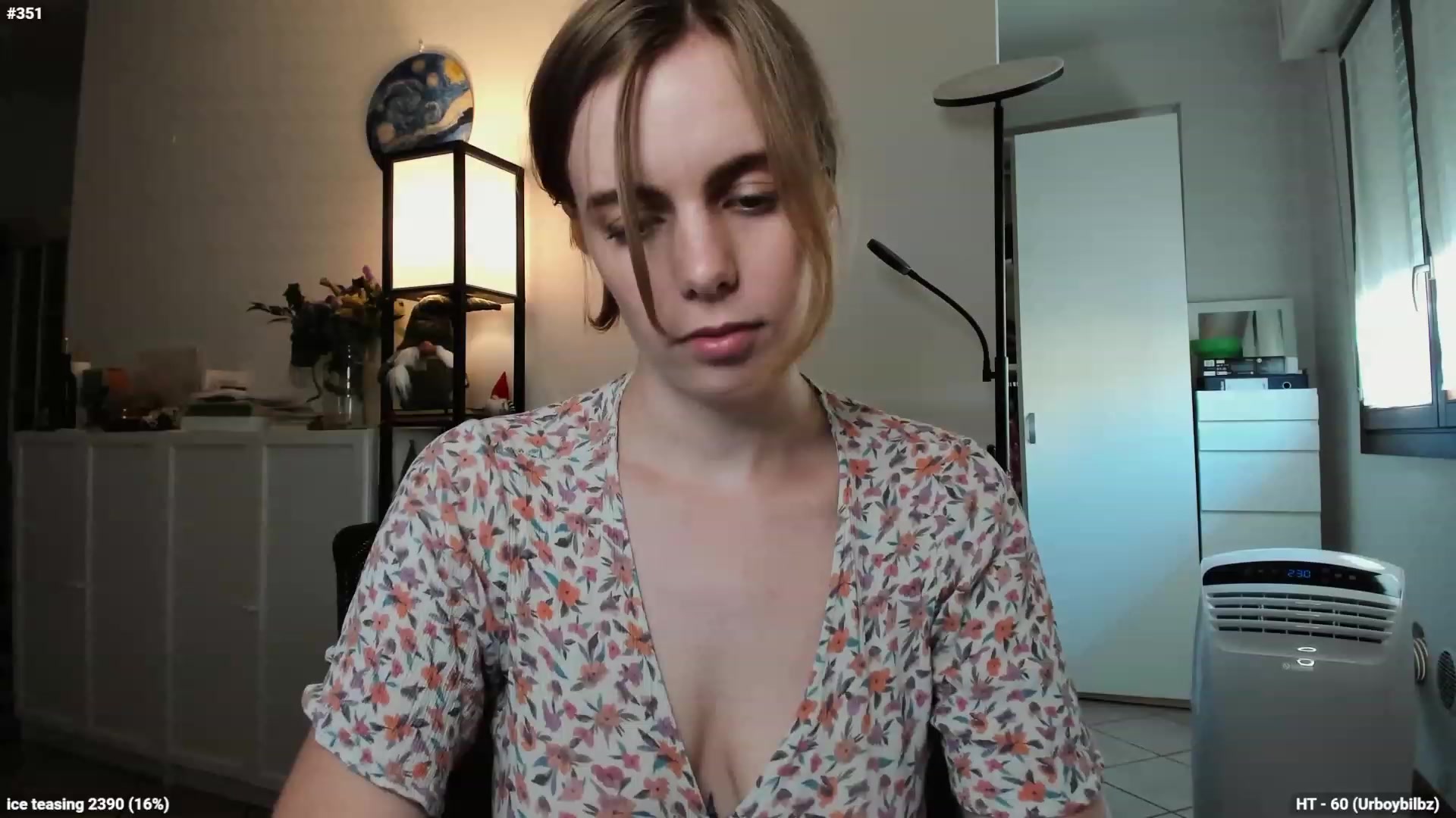 Gallery image thumbnail from Personage's myfreecams stream on, 07/09/2023, 16:05 image 1 of 20