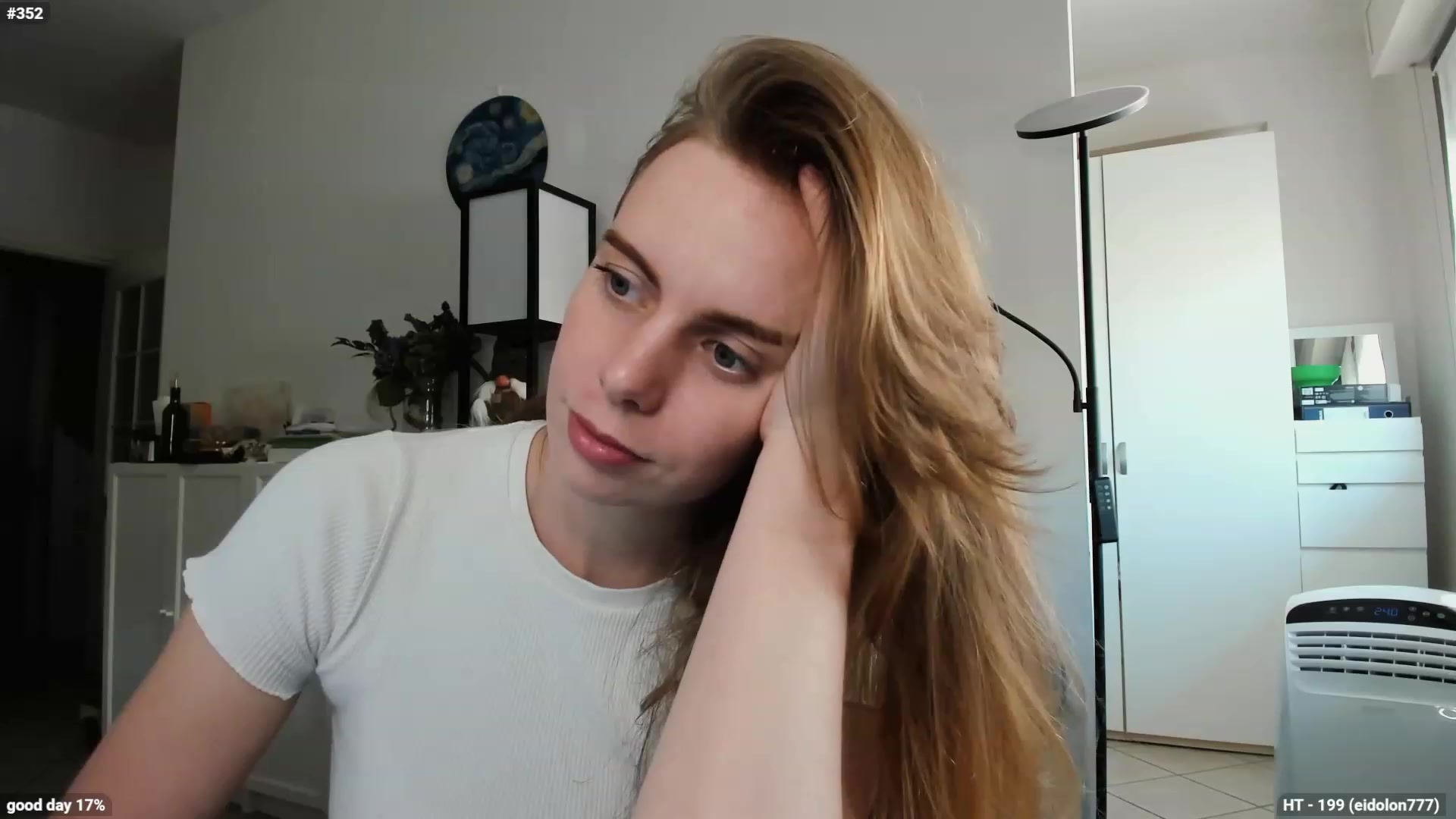 Gallery image thumbnail from Personage's myfreecams stream on, 07/10/2023, 15:09 image 12 of 20