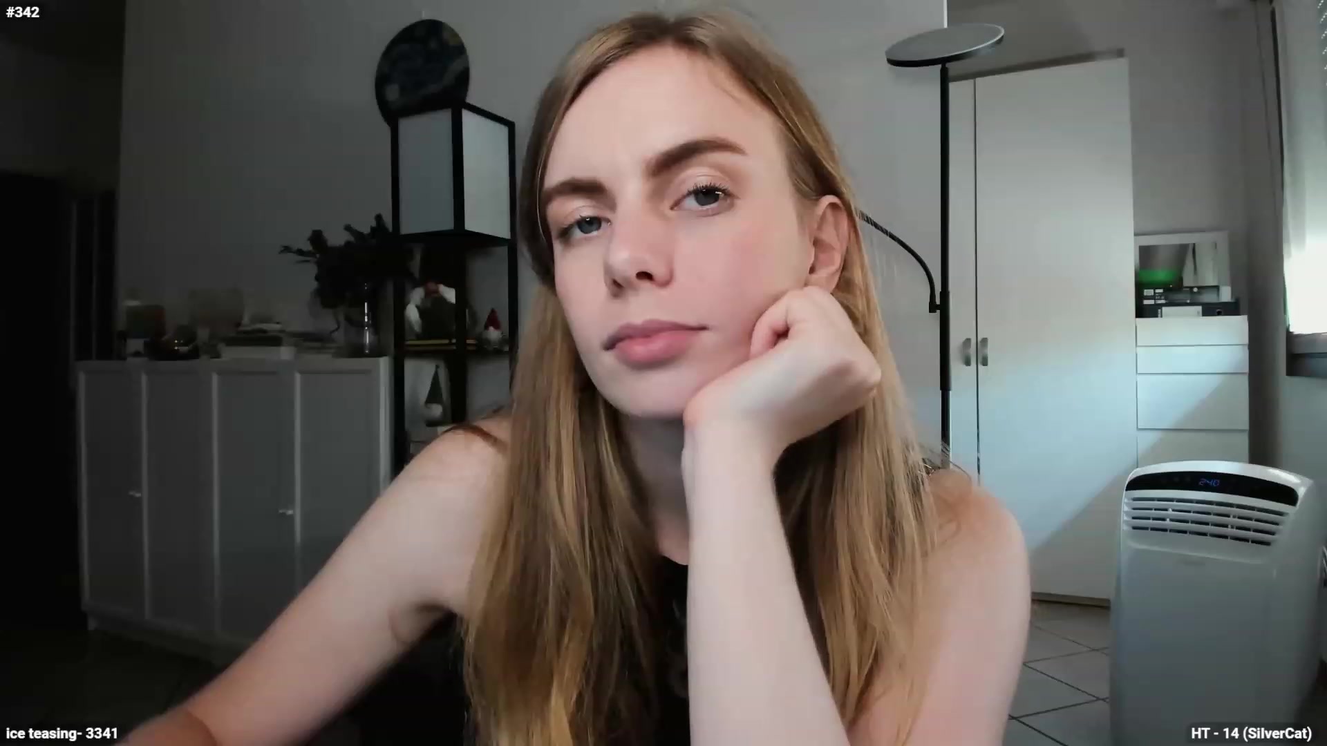 Gallery image thumbnail from Personage's myfreecams stream on, 07/12/2023, 13:42 image 16 of 20