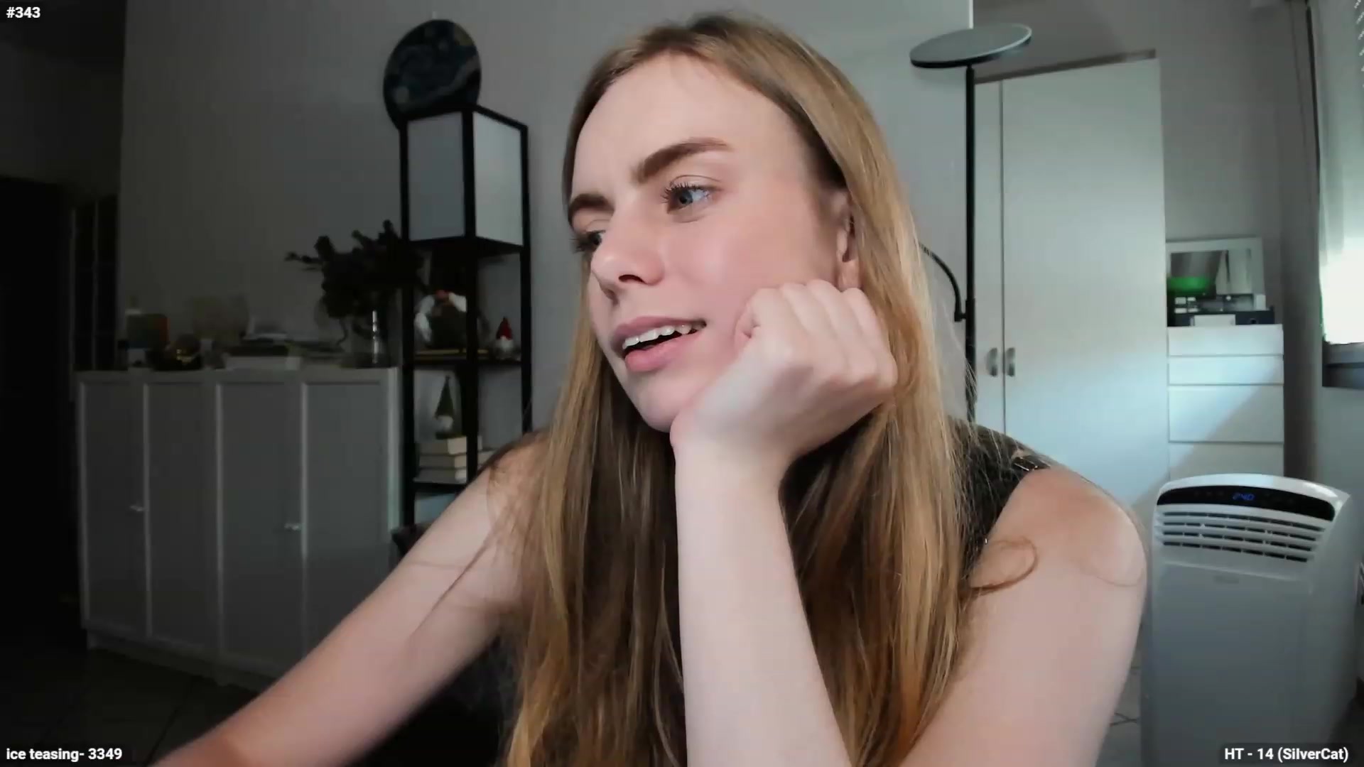 Gallery image thumbnail from Personage's myfreecams stream on, 07/12/2023, 13:42 image 11 of 20