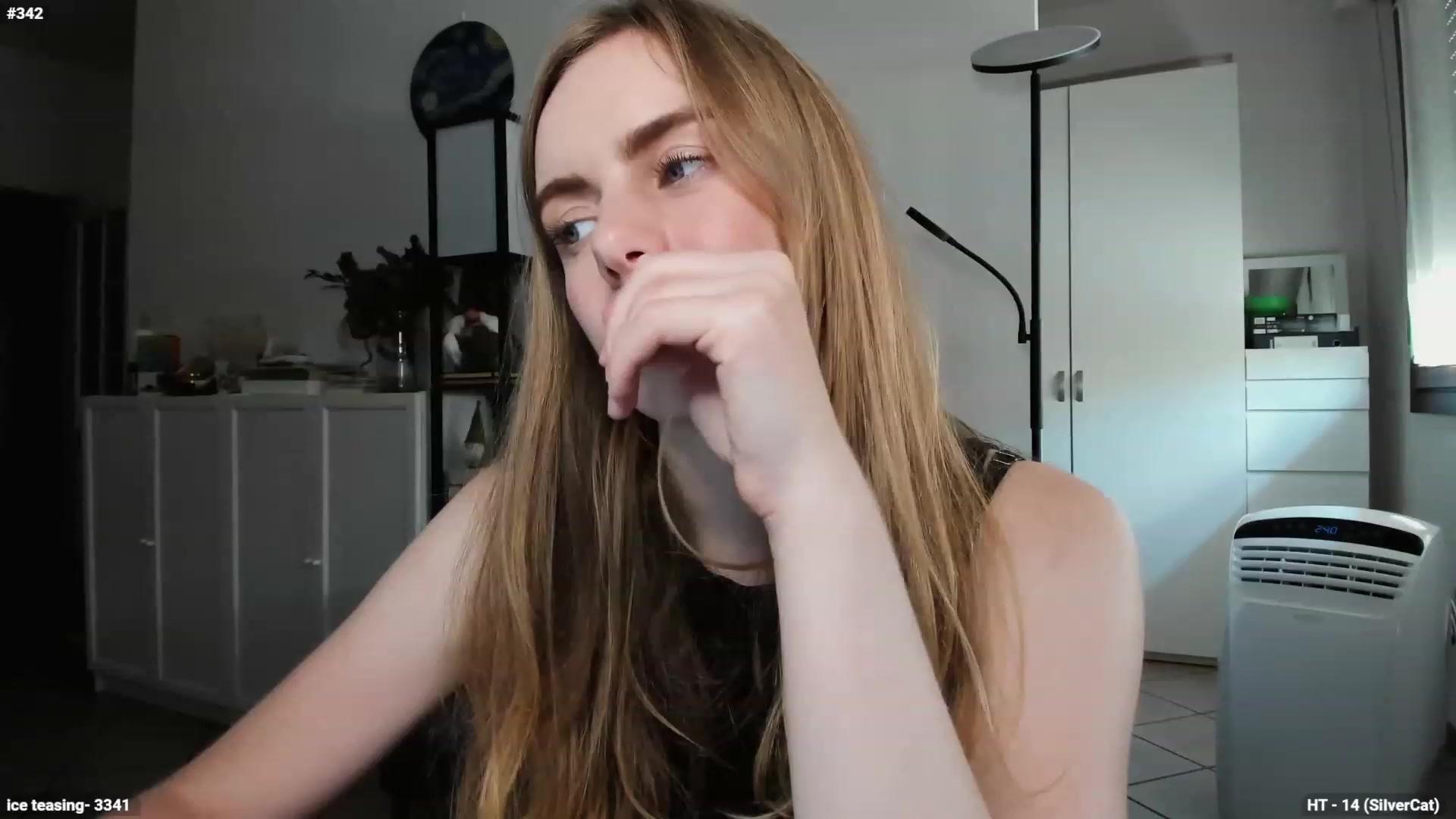 Gallery image thumbnail from Personage's myfreecams stream on, 07/12/2023, 13:42 image 14 of 20