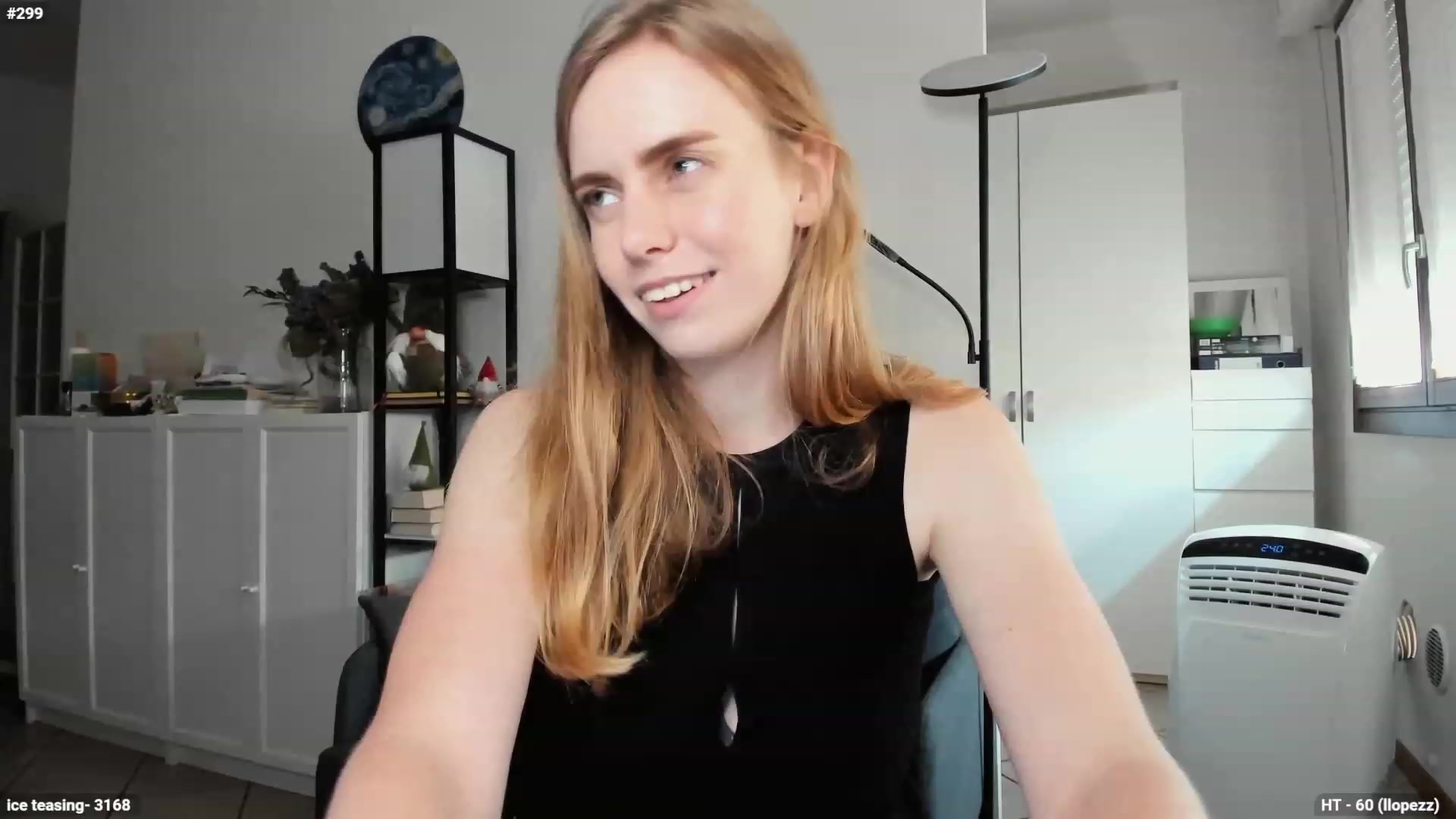 Gallery image thumbnail from Personage's myfreecams stream on, 07/12/2023, 15:12 image 8 of 20