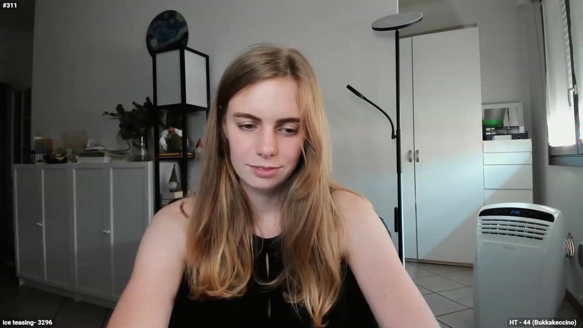 Gallery image thumbnail from Personage's myfreecams stream on, 07/12/2023, 15:12 image 1 of 20