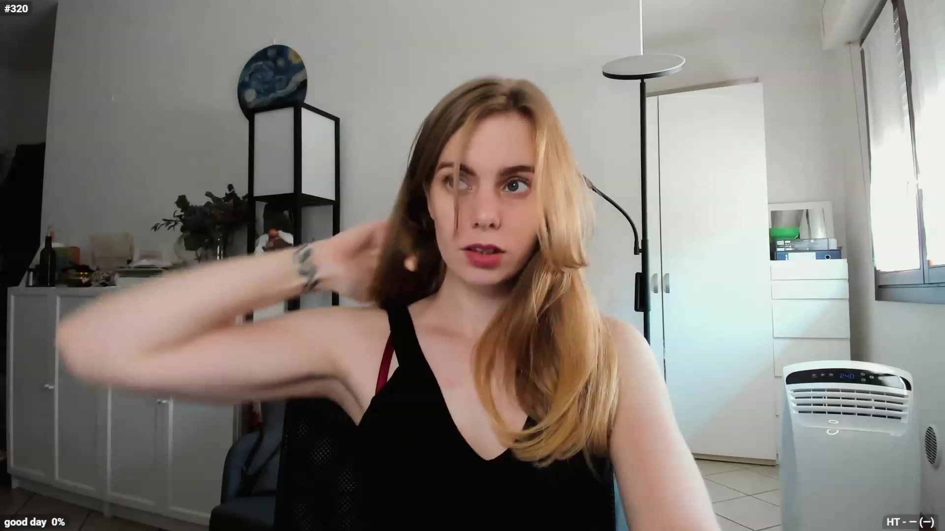 Gallery image thumbnail from Personage's myfreecams stream on, 07/17/2023, 12:38 image 10 of 20