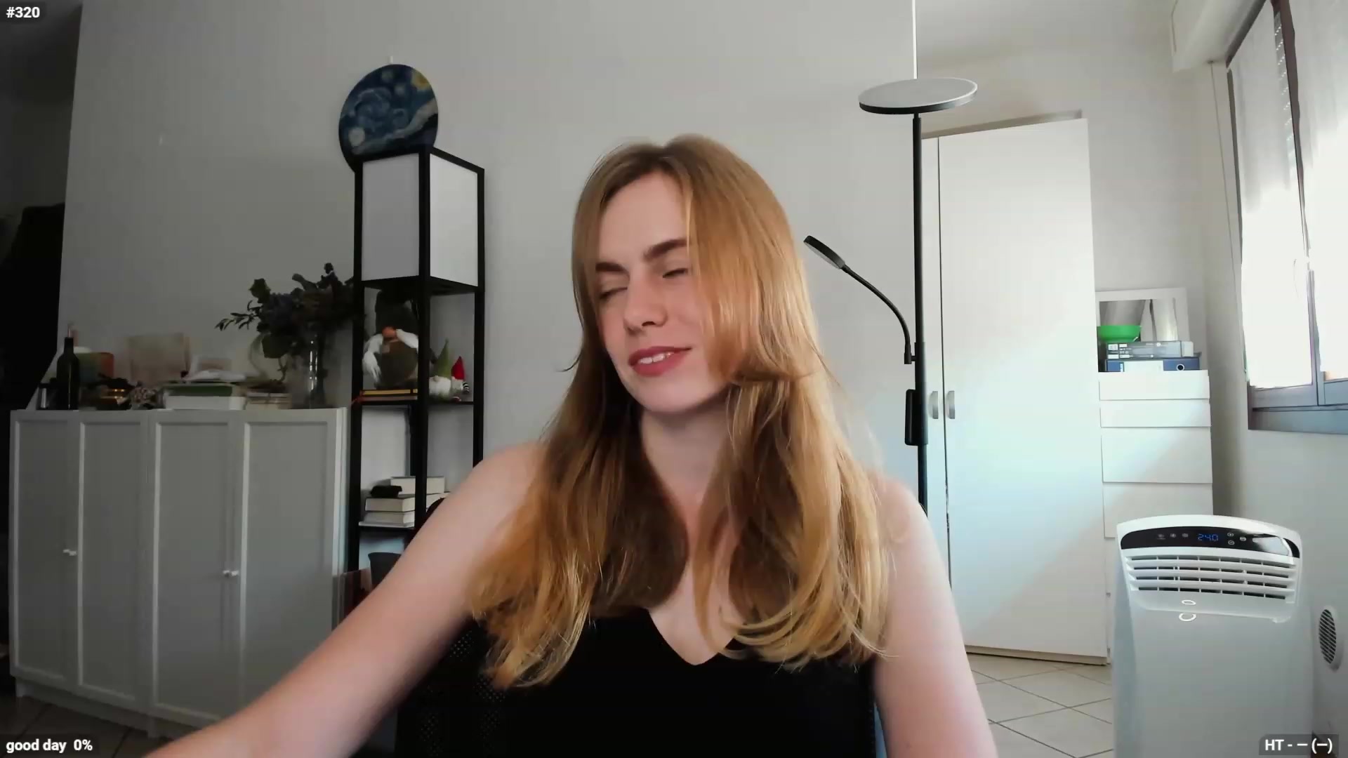 Gallery image thumbnail from Personage's myfreecams stream on, 07/17/2023, 12:38 image 11 of 20