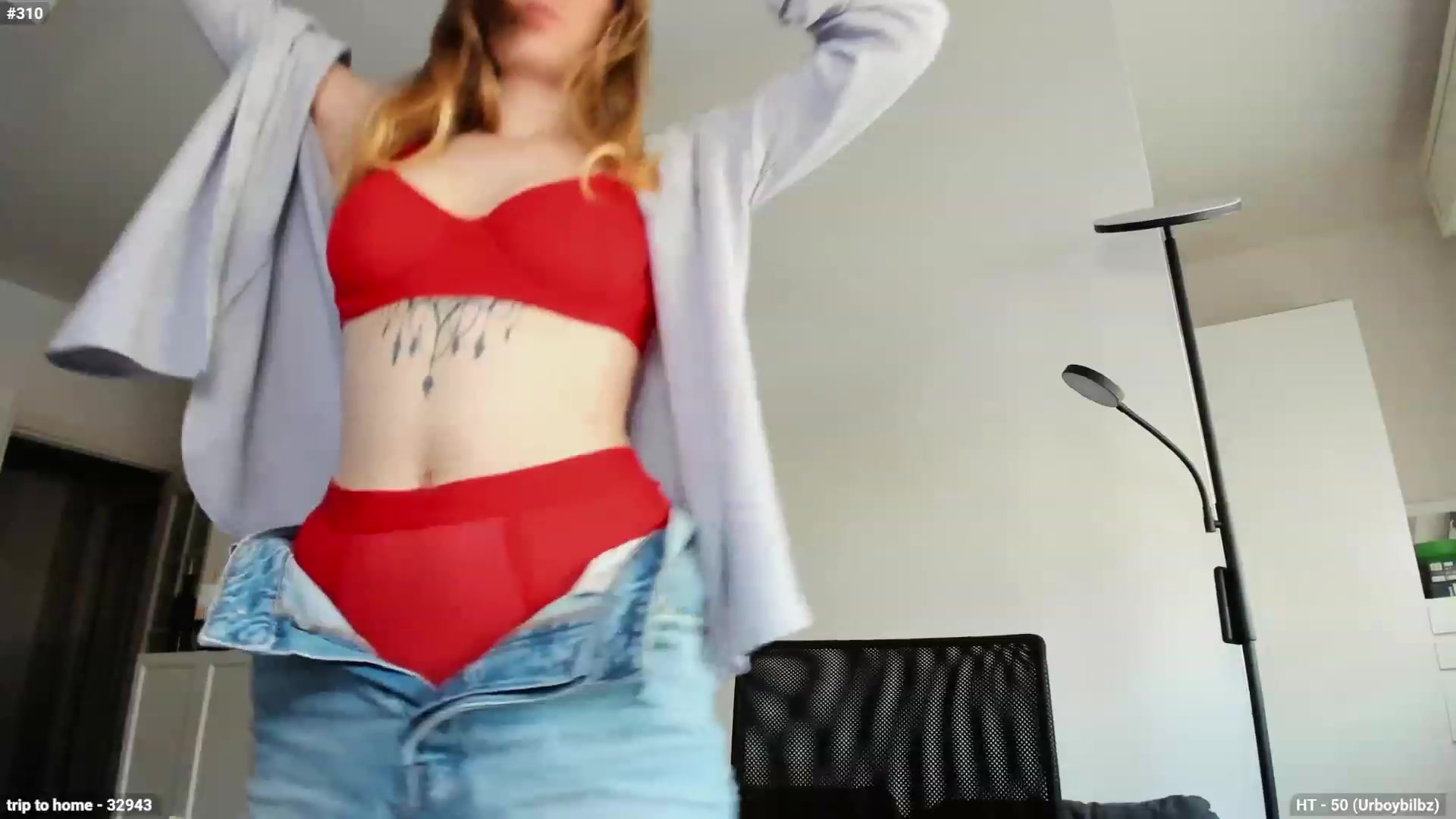 Gallery image thumbnail from Personage's myfreecams stream on, 07/19/2023, 15:15 image 8 of 20
