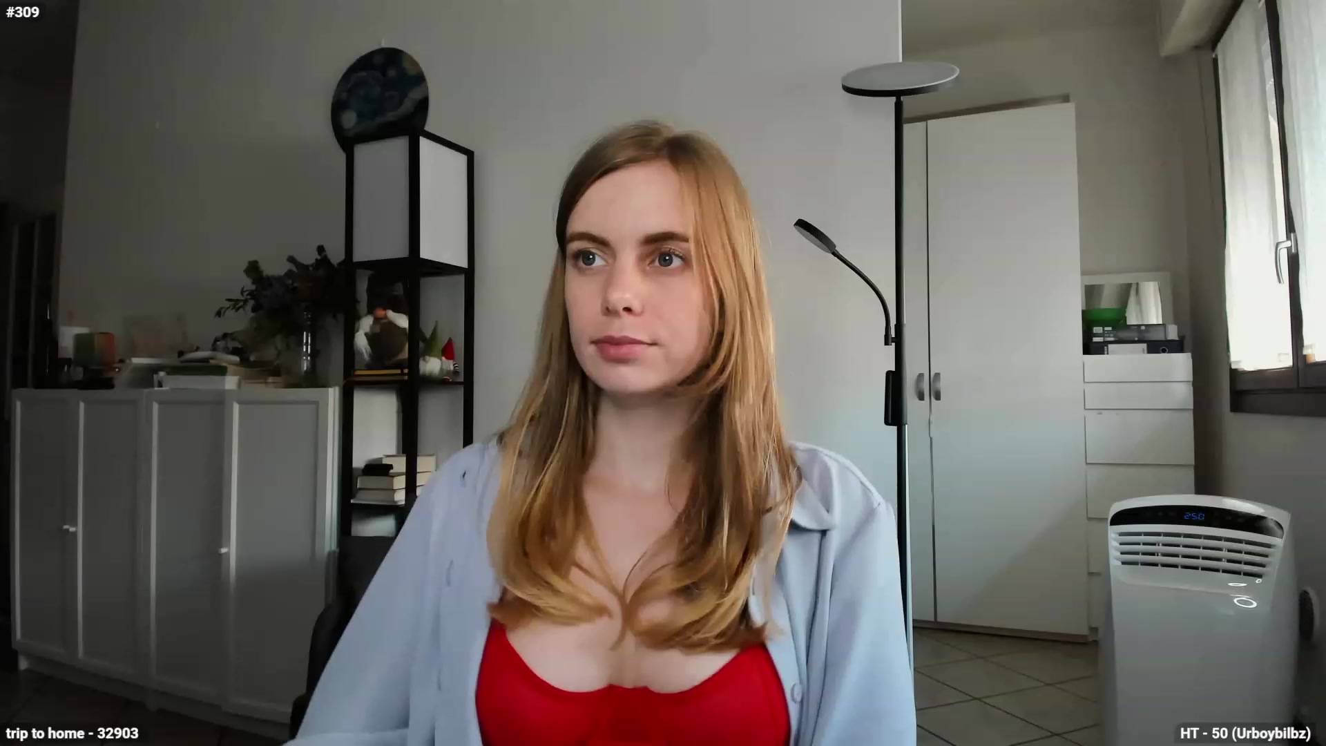 Gallery image thumbnail from Personage's myfreecams stream on, 07/19/2023, 15:15 image 14 of 20