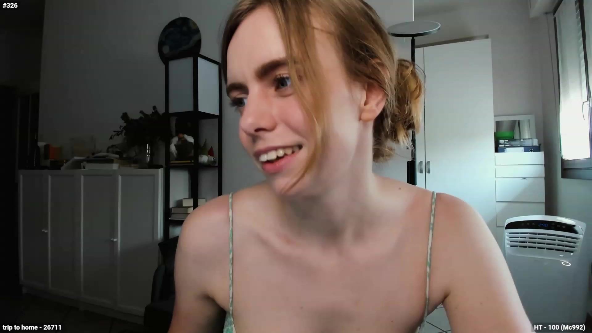 Gallery image thumbnail from Personage's myfreecams stream on, 07/21/2023, 13:03 image 13 of 20