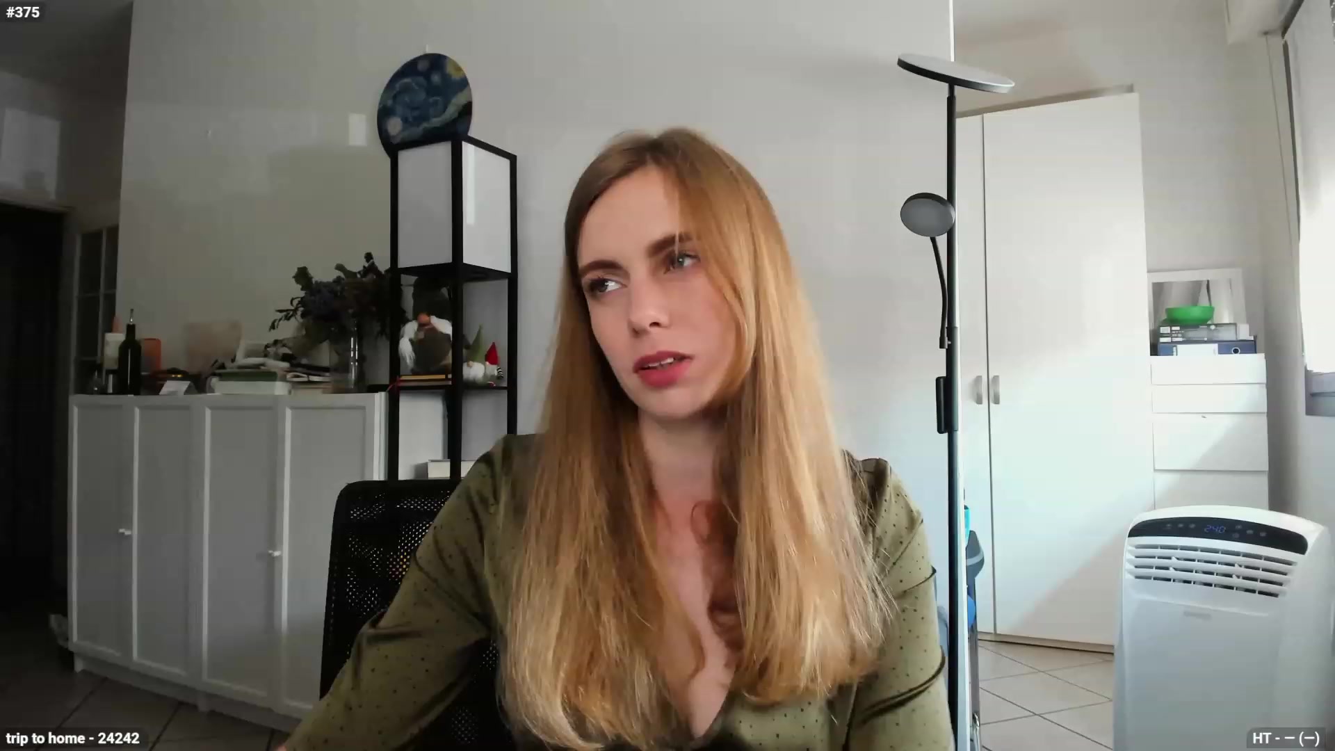 Gallery image thumbnail from Personage's myfreecams stream on, 07/25/2023, 12:35 image 2 of 20