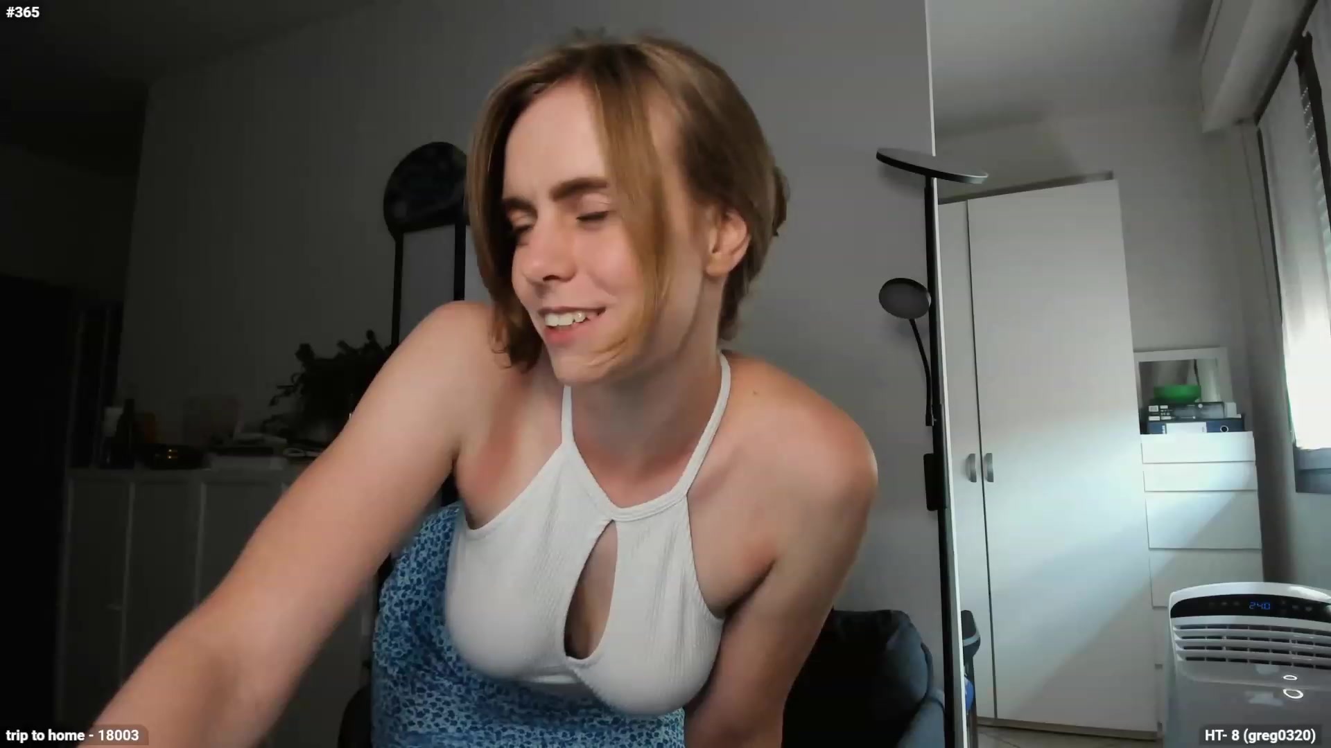 Gallery image thumbnail from Personage's myfreecams stream on, 07/26/2023, 13:01 image 14 of 20