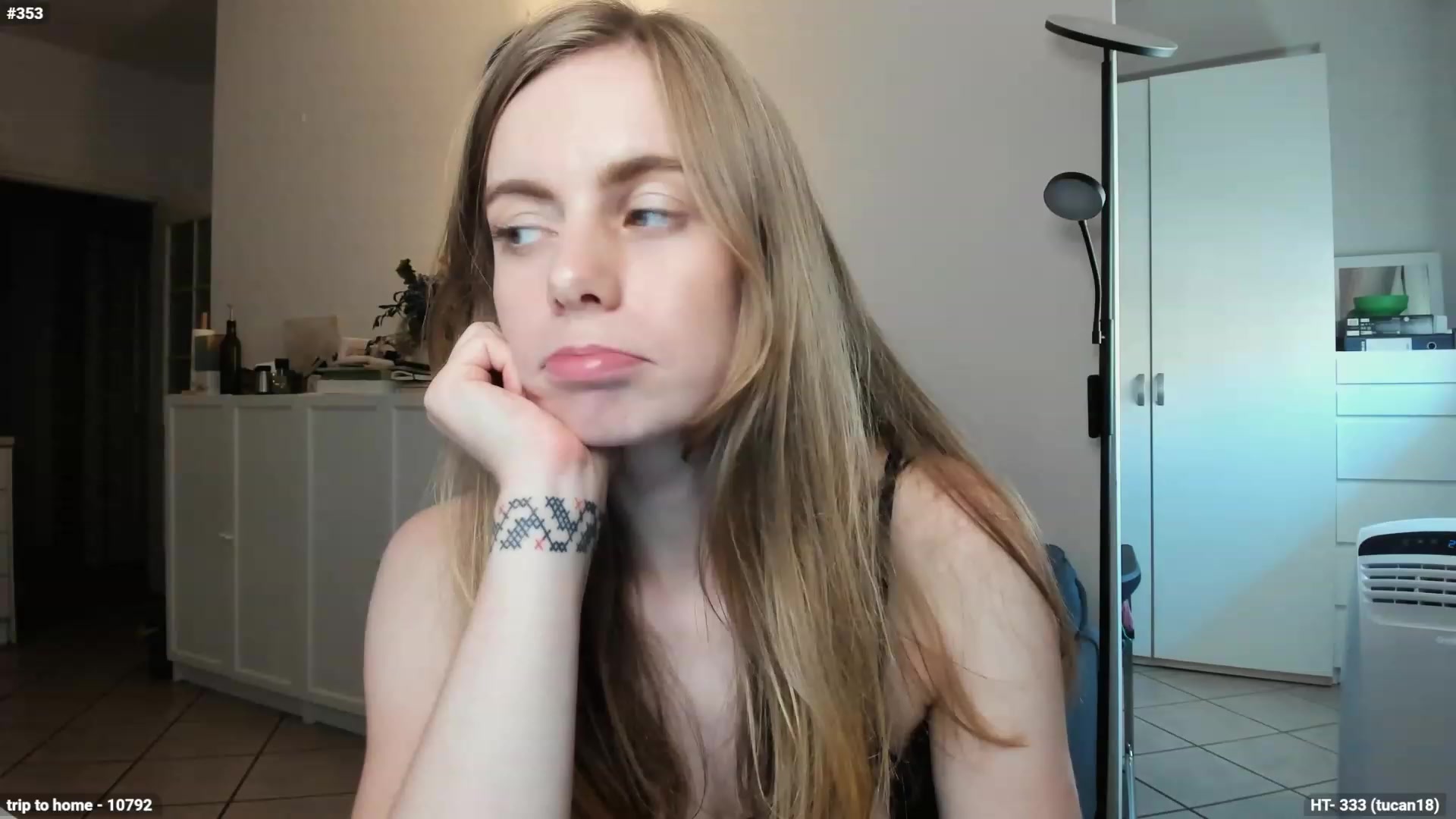 Gallery image thumbnail from Personage's myfreecams stream on, 07/27/2023, 14:48 image 19 of 20