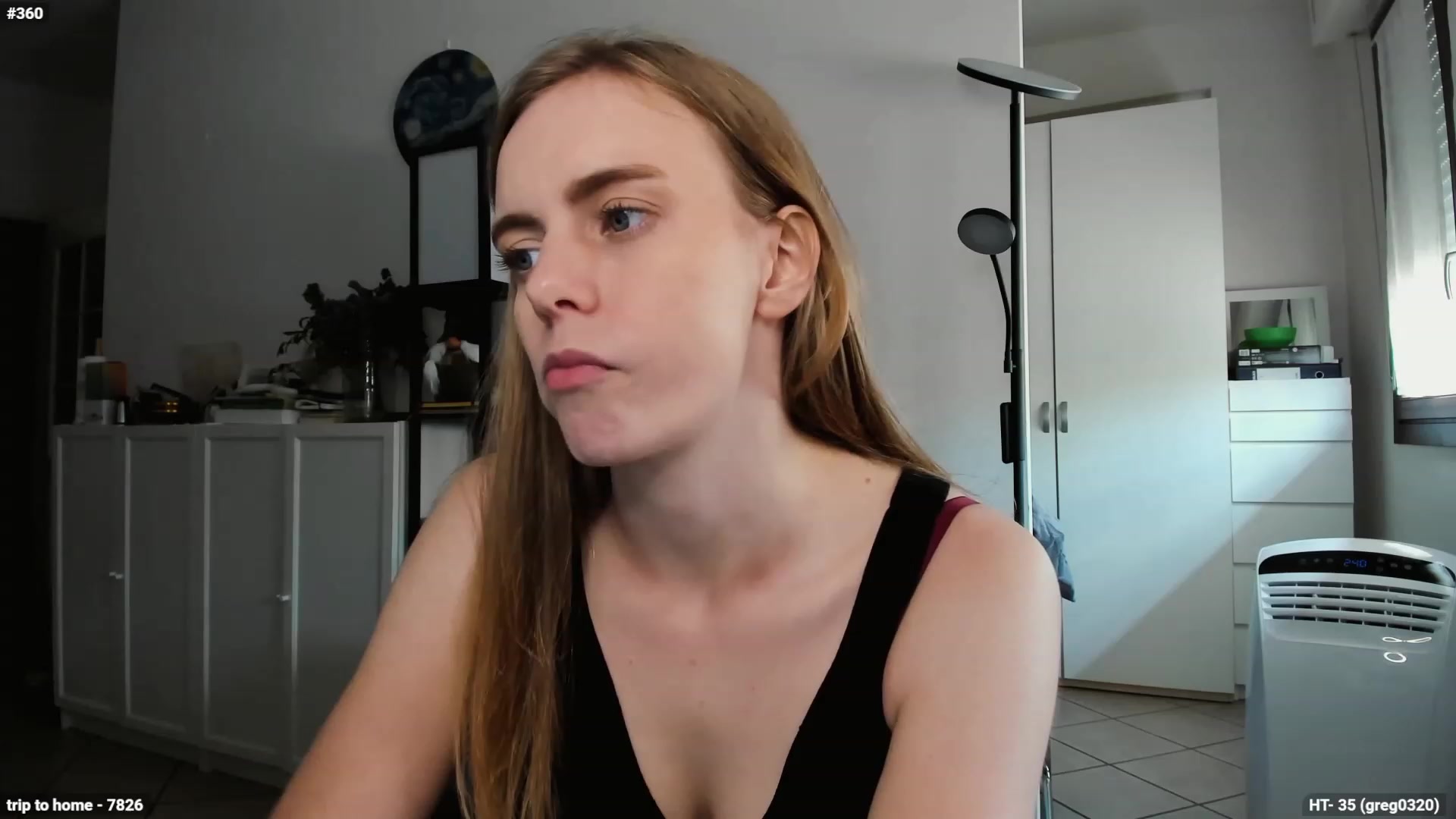 Gallery image thumbnail from Personage's myfreecams stream on, 07/28/2023, 13:17 image 12 of 20