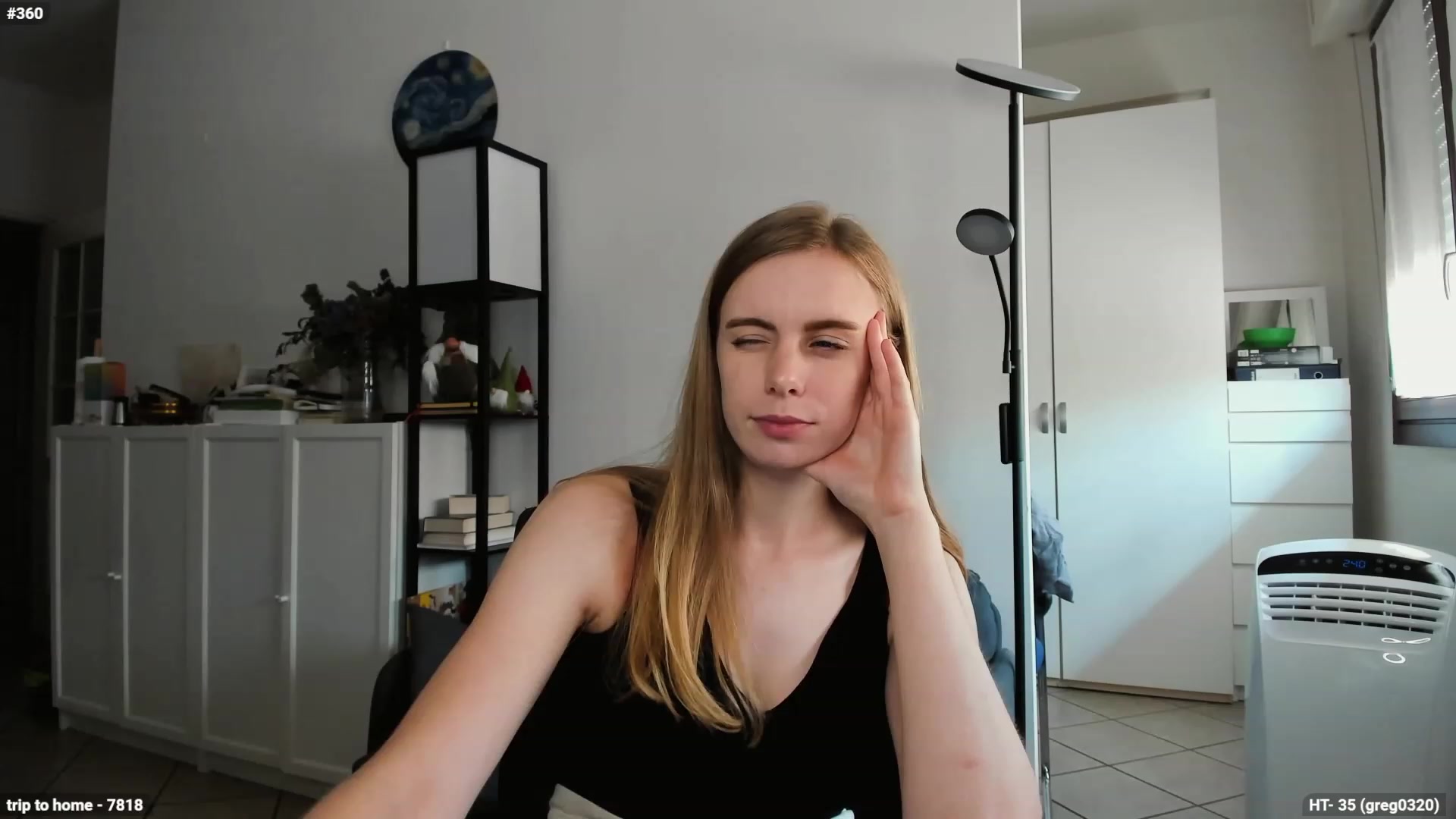 Gallery image thumbnail from Personage's myfreecams stream on, 07/28/2023, 13:17 image 16 of 20
