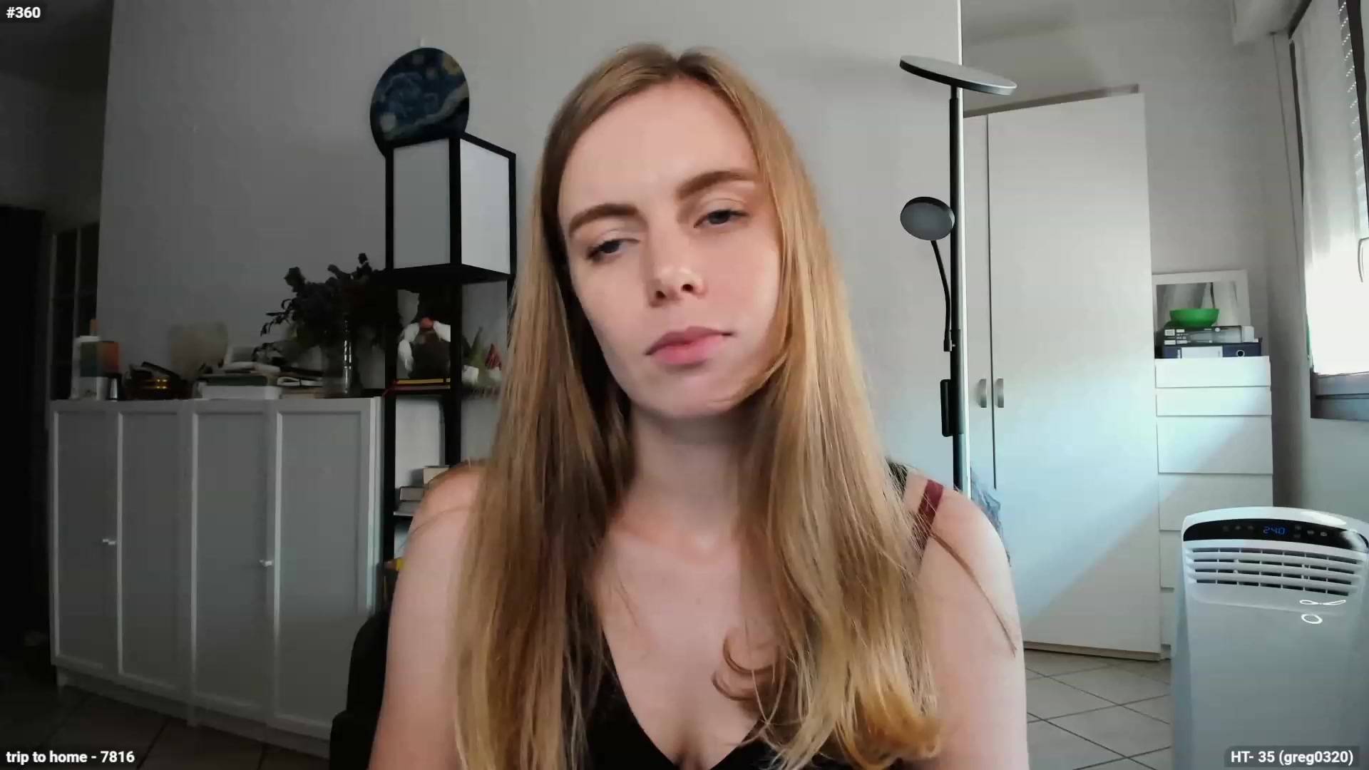 Gallery image thumbnail from Personage's myfreecams stream on, 07/28/2023, 13:17 image 18 of 20