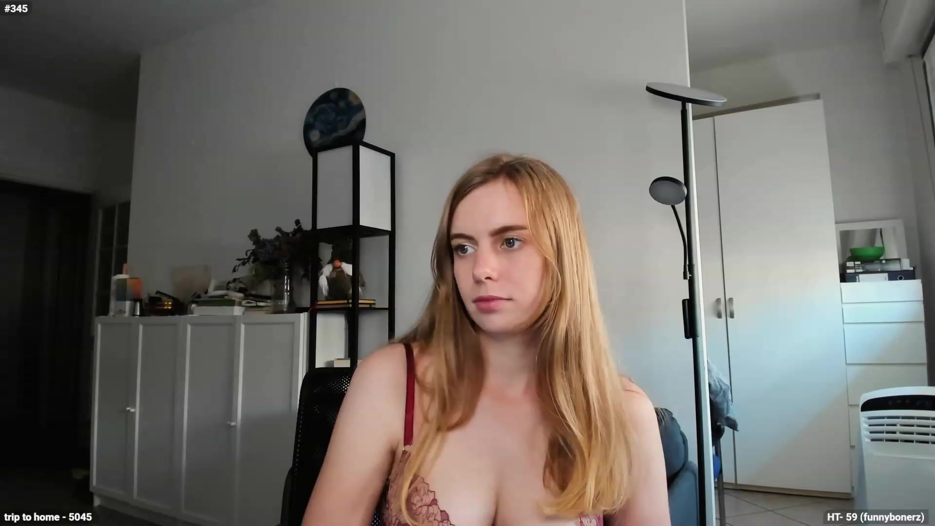 Gallery image thumbnail from Personage's myfreecams stream on, 07/28/2023, 15:09 image 17 of 20