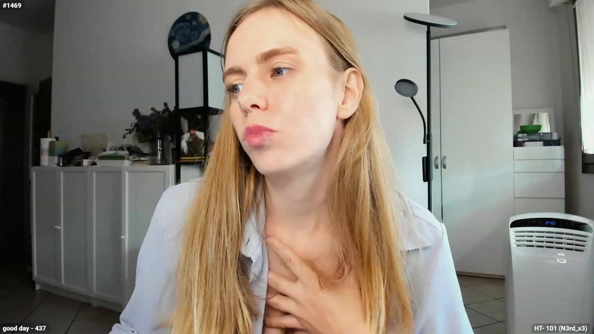 Gallery image thumbnail from Personage's myfreecams stream on, 08/07/2023, 15:41 image 1 of 20