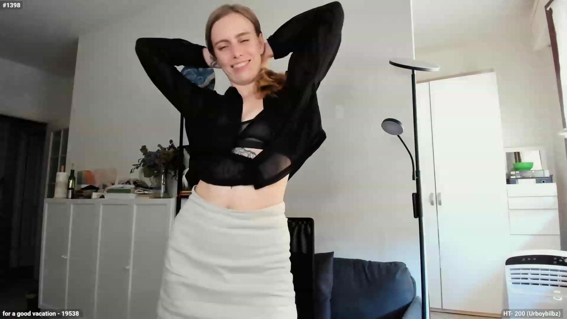 Gallery image thumbnail from Personage's myfreecams stream on, 08/08/2023, 13:38 image 17 of 20