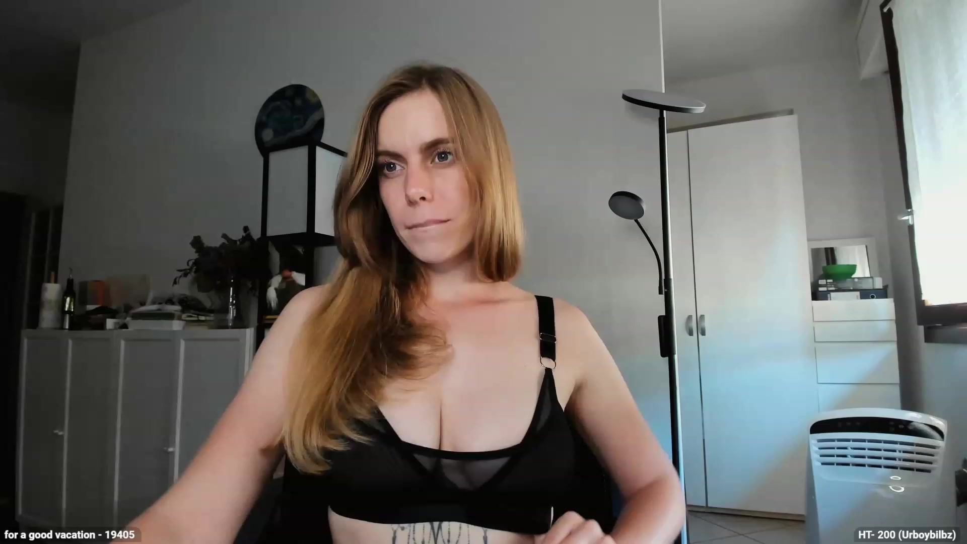 Gallery image thumbnail from Personage's myfreecams stream on, 08/08/2023, 15:05 image 1 of 20