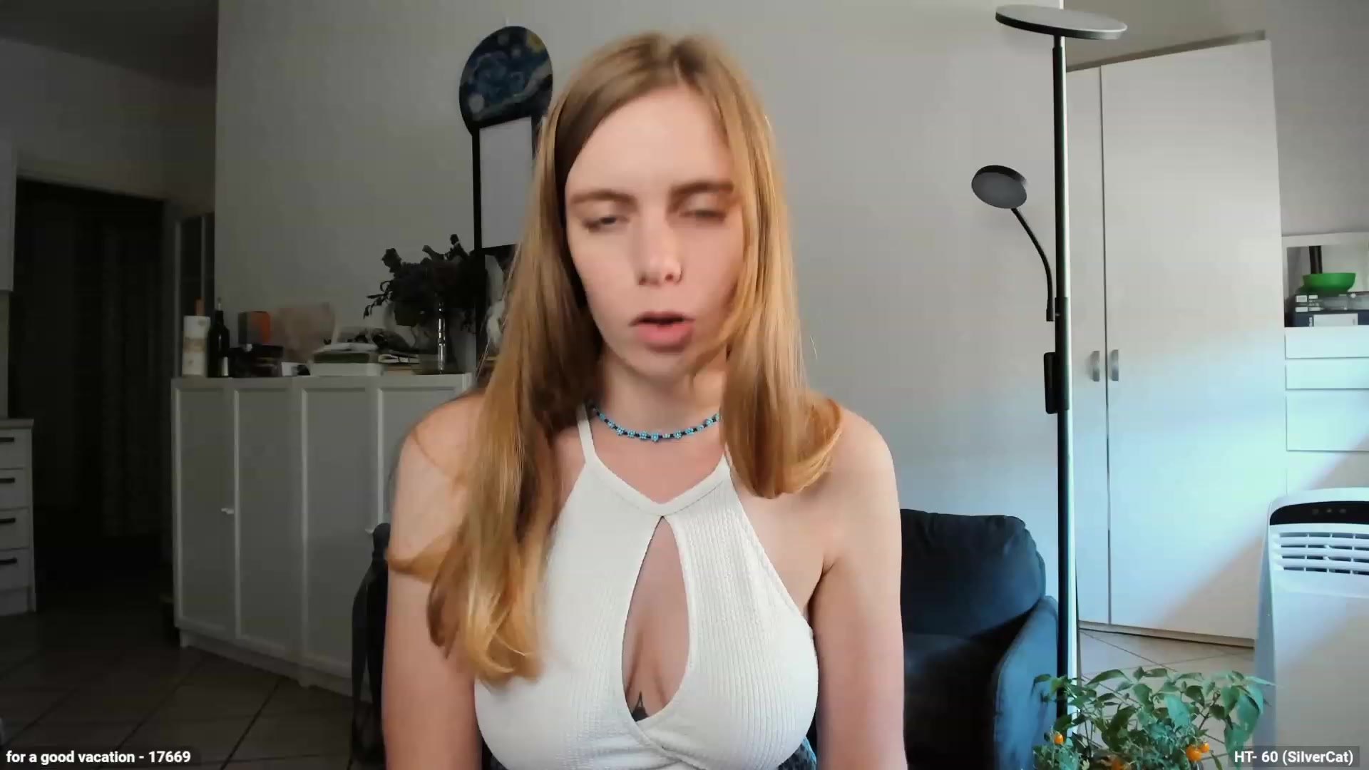 Gallery image thumbnail from Personage's myfreecams stream on, 08/10/2023, 13:45 image 4 of 20